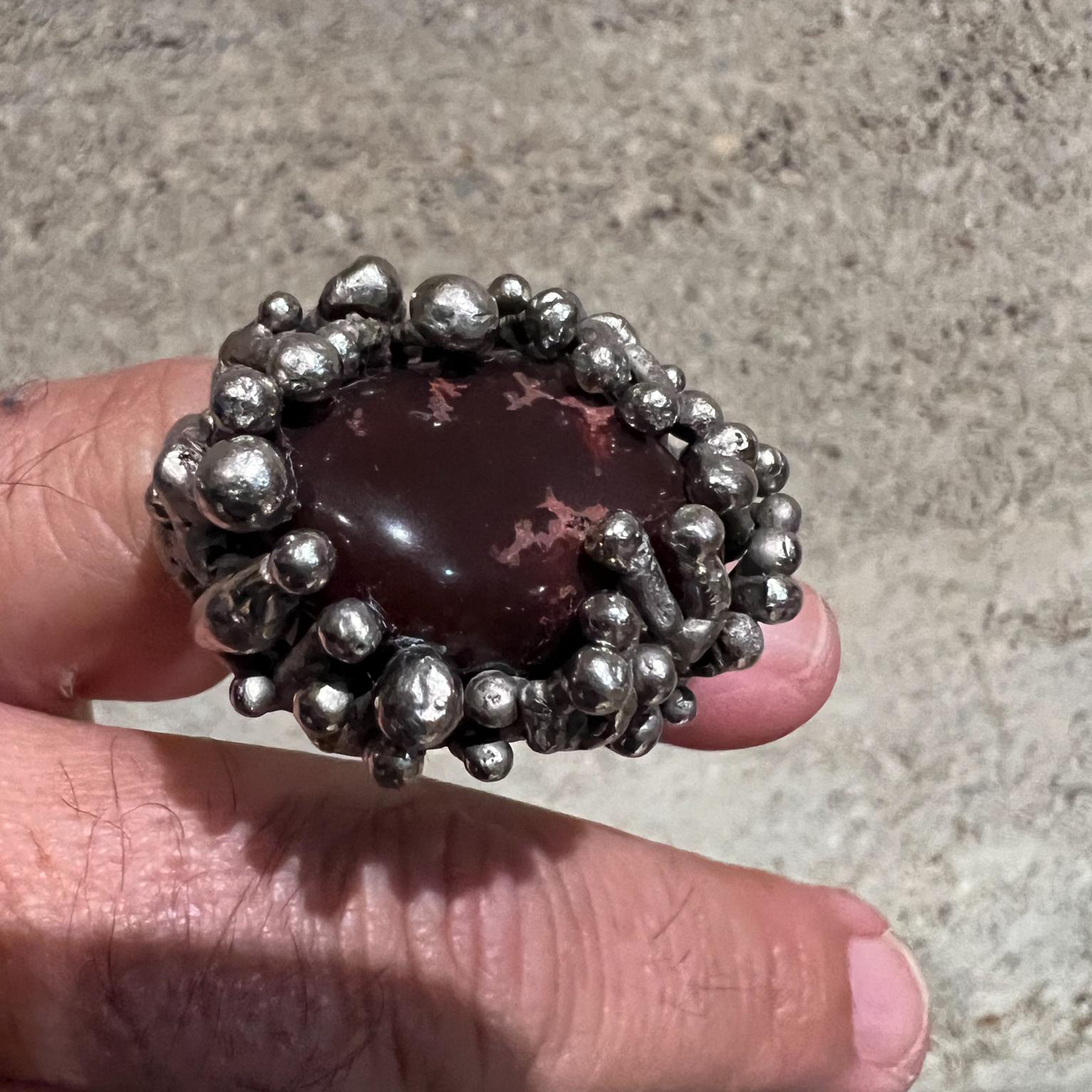 1970s Modernist Style of Pal Kepenyes Abstract Silver and Stone Ring Mexico In Good Condition For Sale In Chula Vista, CA