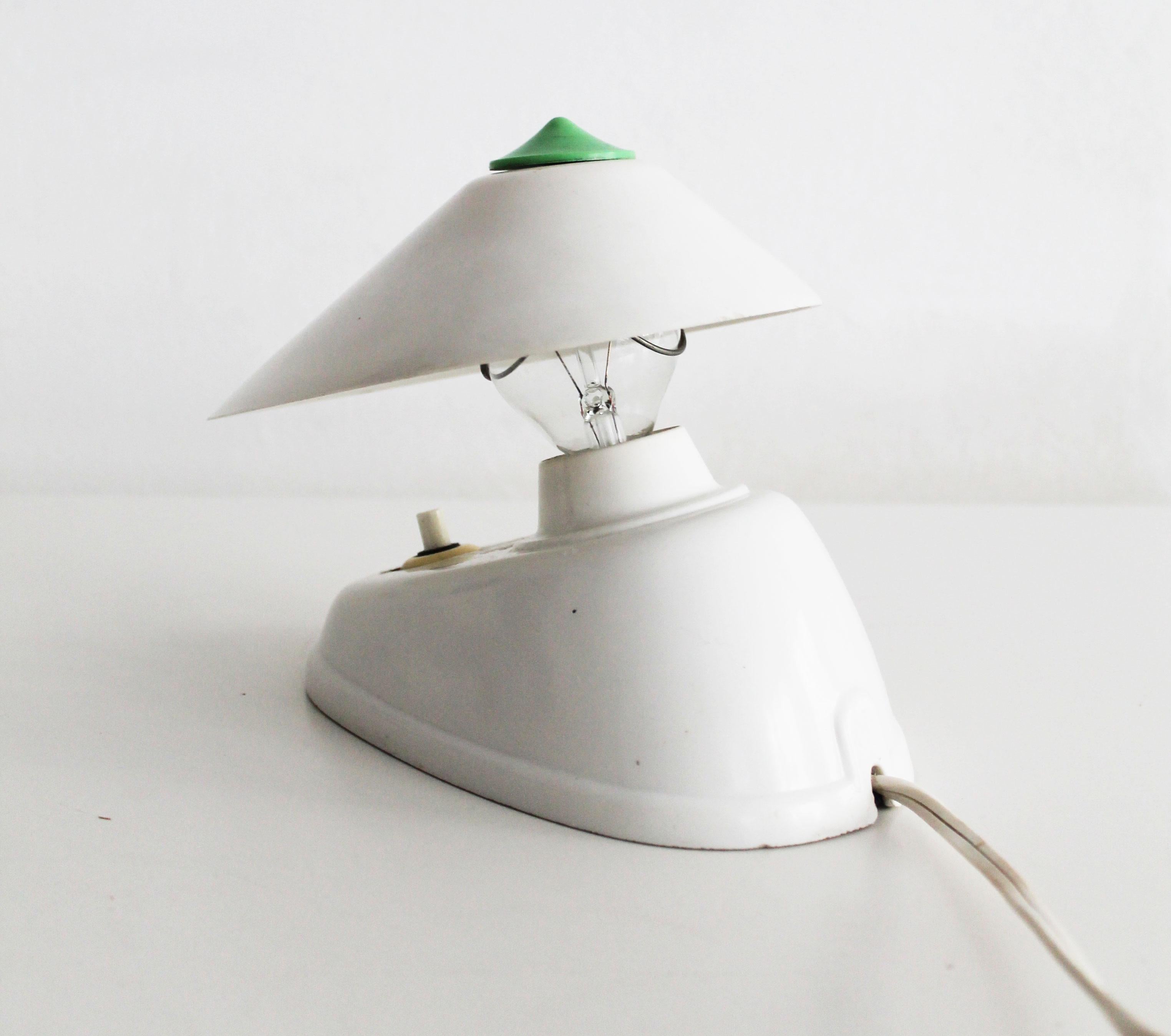 Slovaque  Lampe de table/applique moderniste des années 1970 par Elektrosvit Nove Zamky en vente