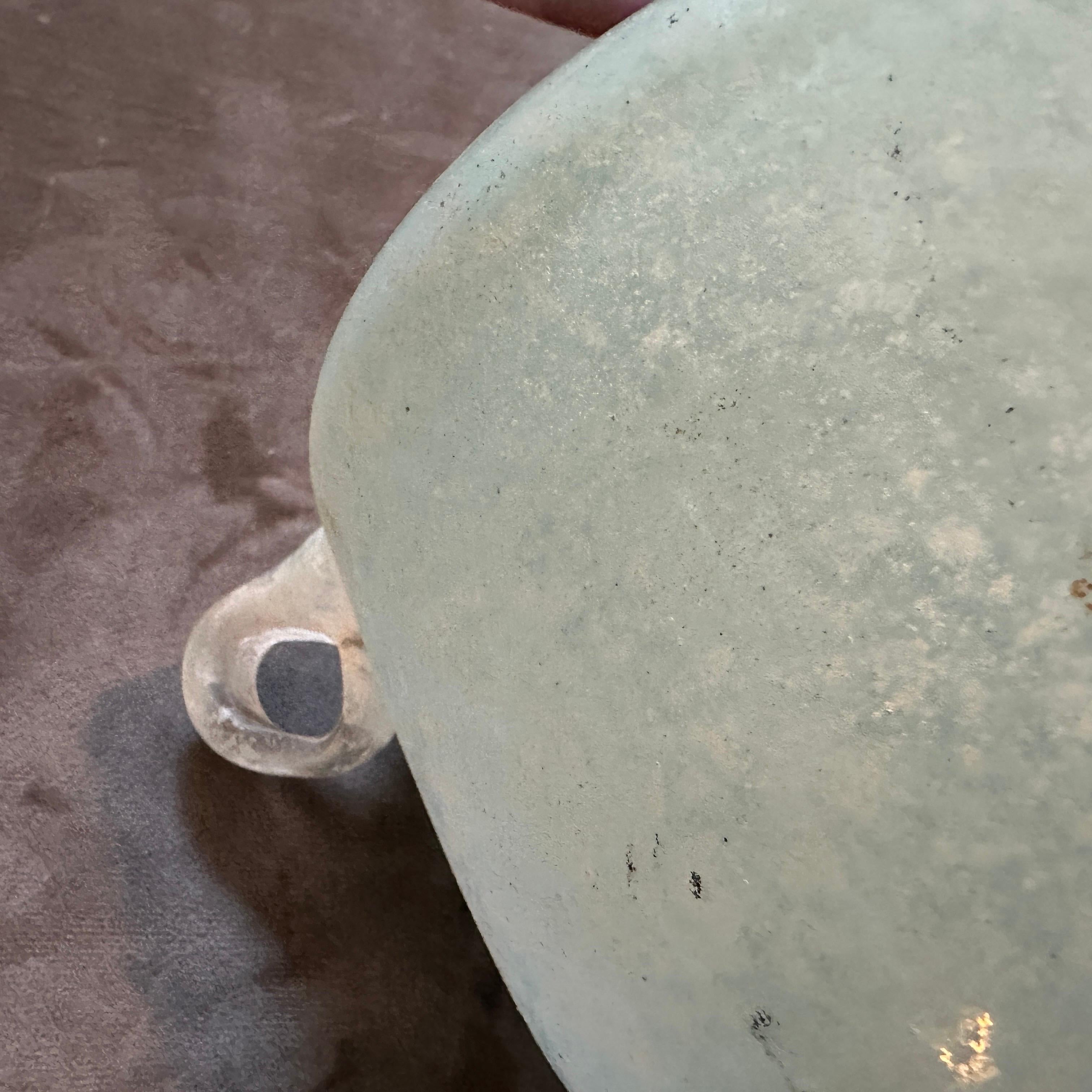 1970er Modernistische Vase aus türkisem und weißem Scavo Murano Glas von Seguso im Zustand „Hervorragend“ im Angebot in Aci Castello, IT