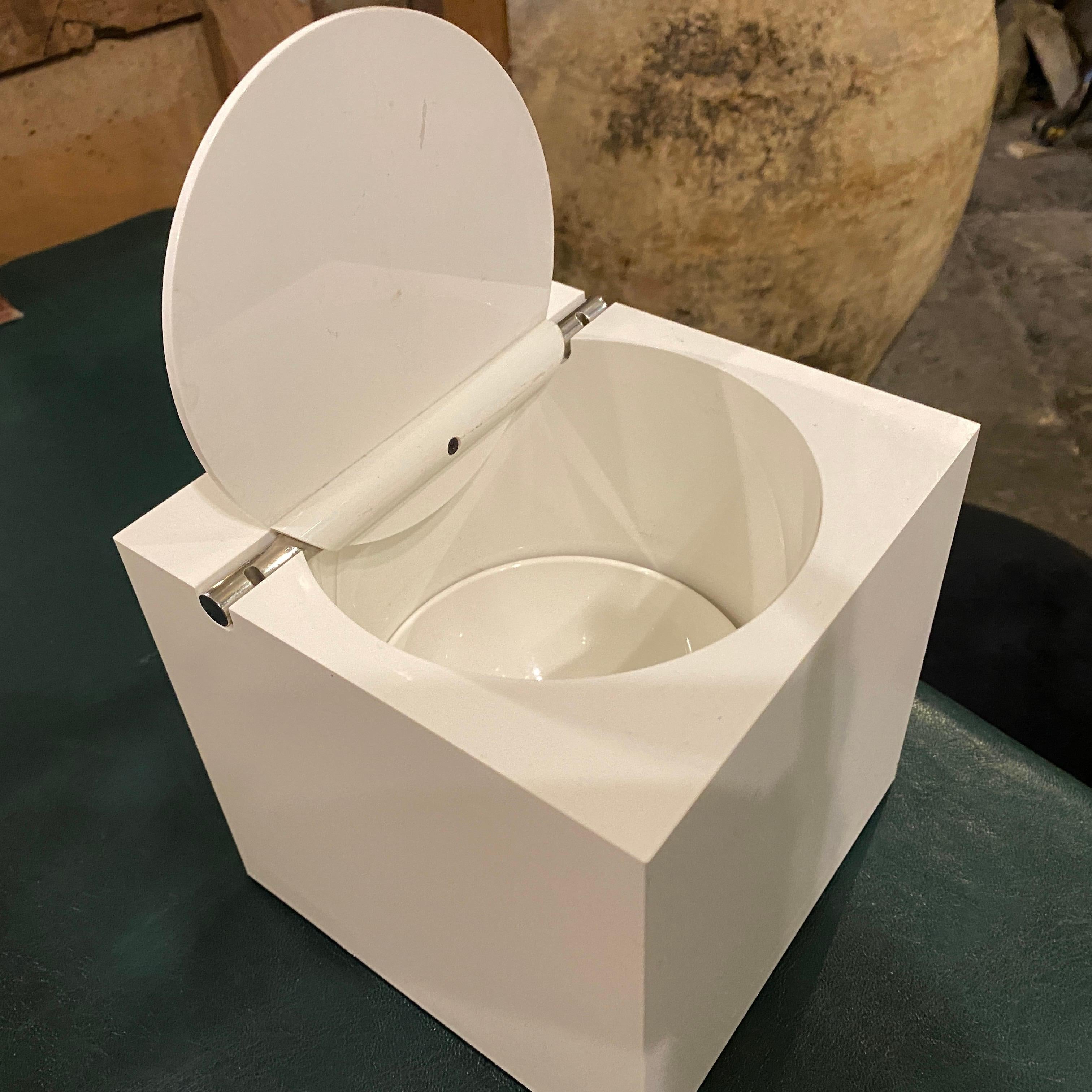 Mid-Century Modern 1970s Modernist White Acrylic Cini & Nils Cube Italian Ice Bucket