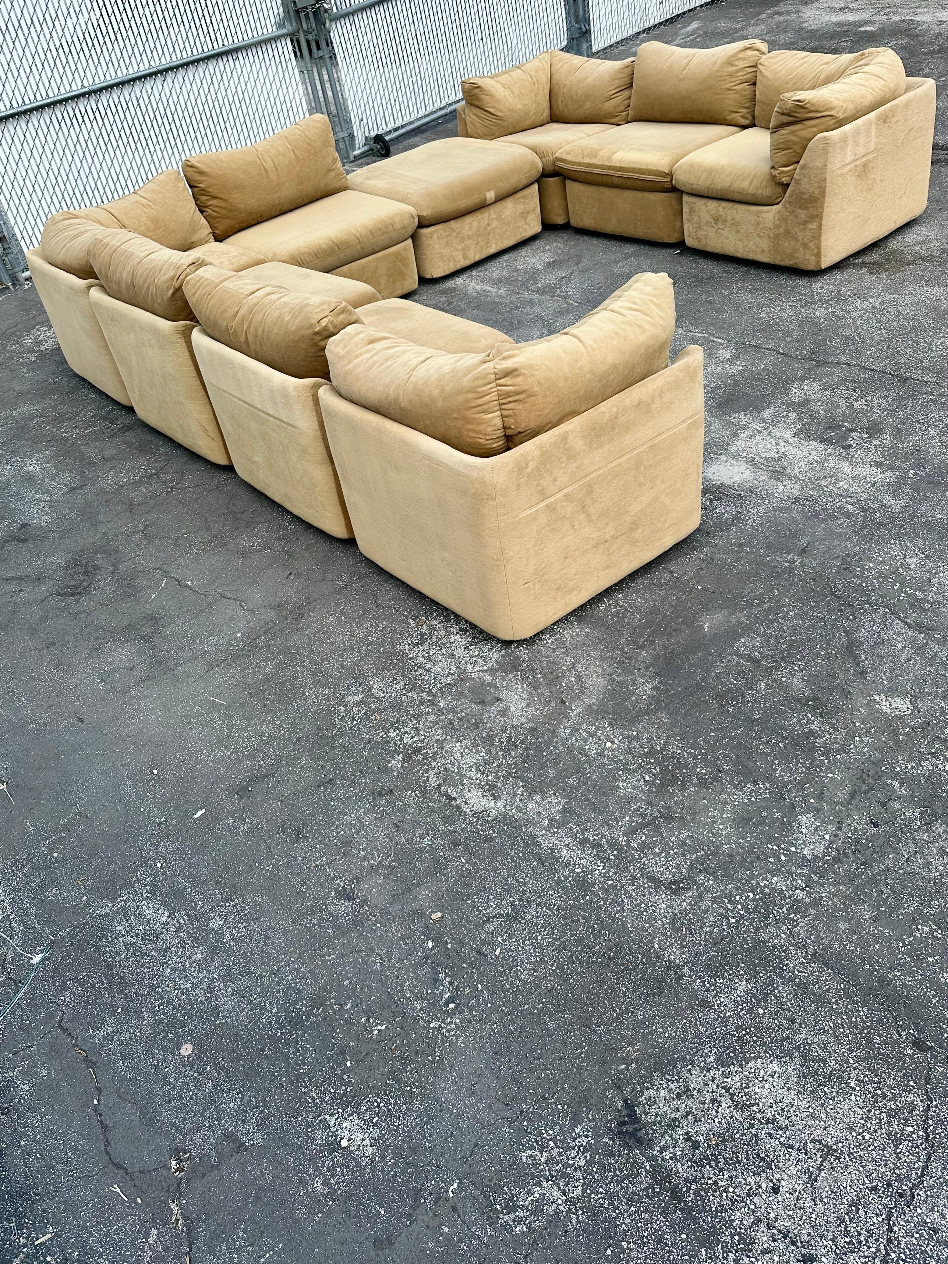 1970s Modular Camel Beige Immaculate Mohair Milo Baughman Sectional, Set of 9 For Sale 6