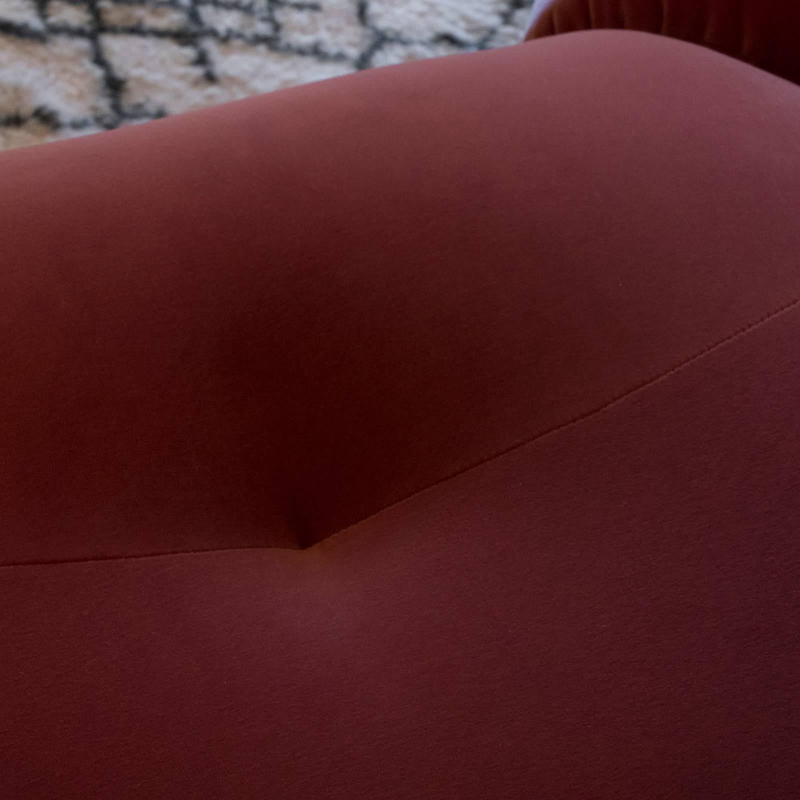 1970s Modular Curved Sofa 1