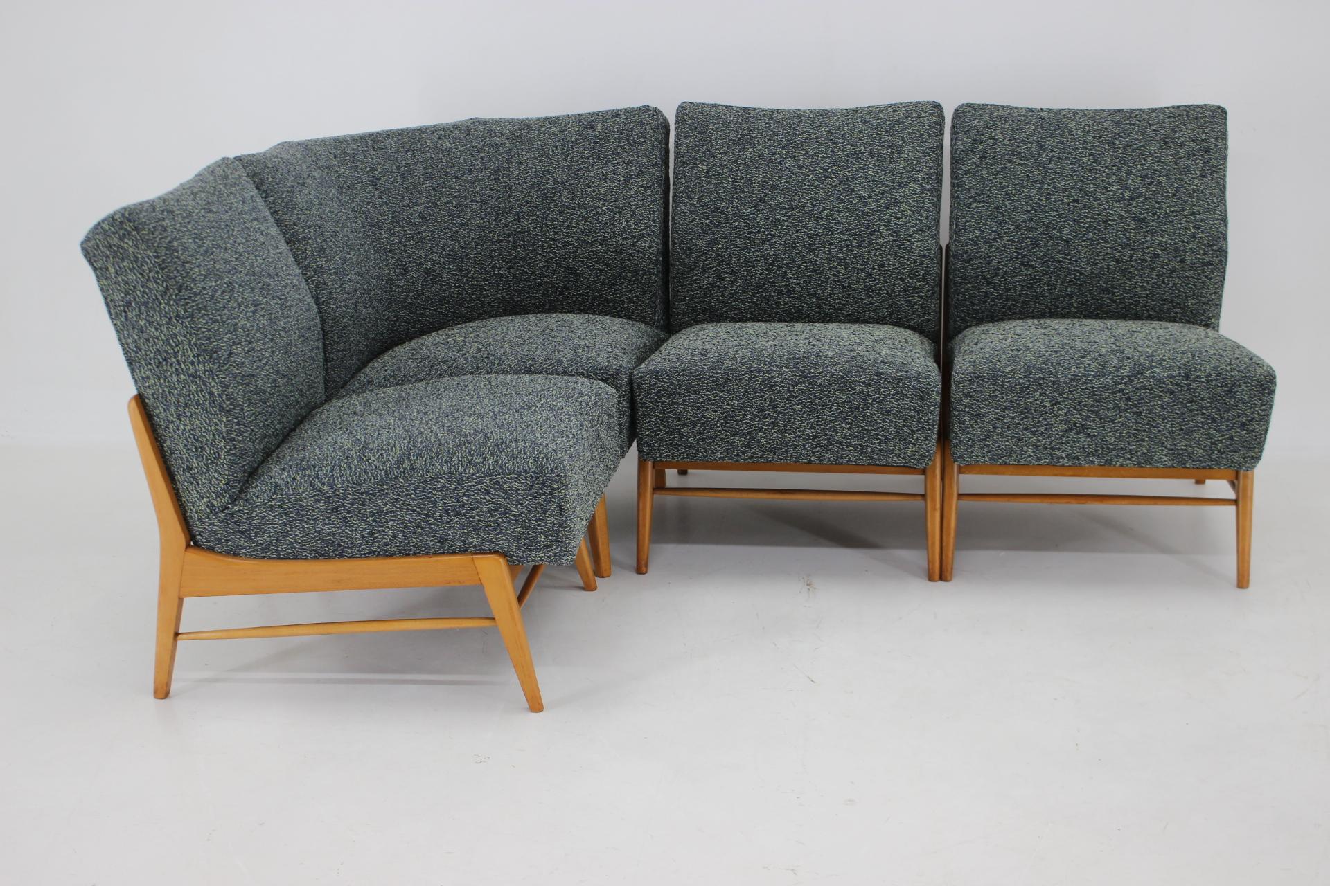 Mid-Century Modern 1970s Modular Sofa or Chairs in Beech wood and Kirgby Fabric, Czechoslovakia For Sale