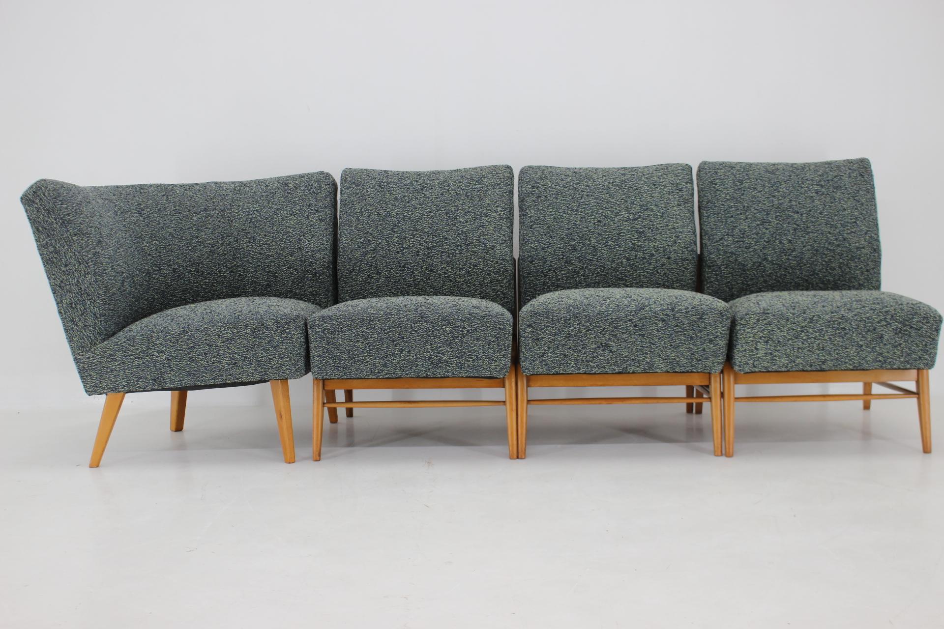 1970s Modular Sofa or Chairs in Beech wood and Kirgby Fabric, Czechoslovakia In Good Condition For Sale In Praha, CZ
