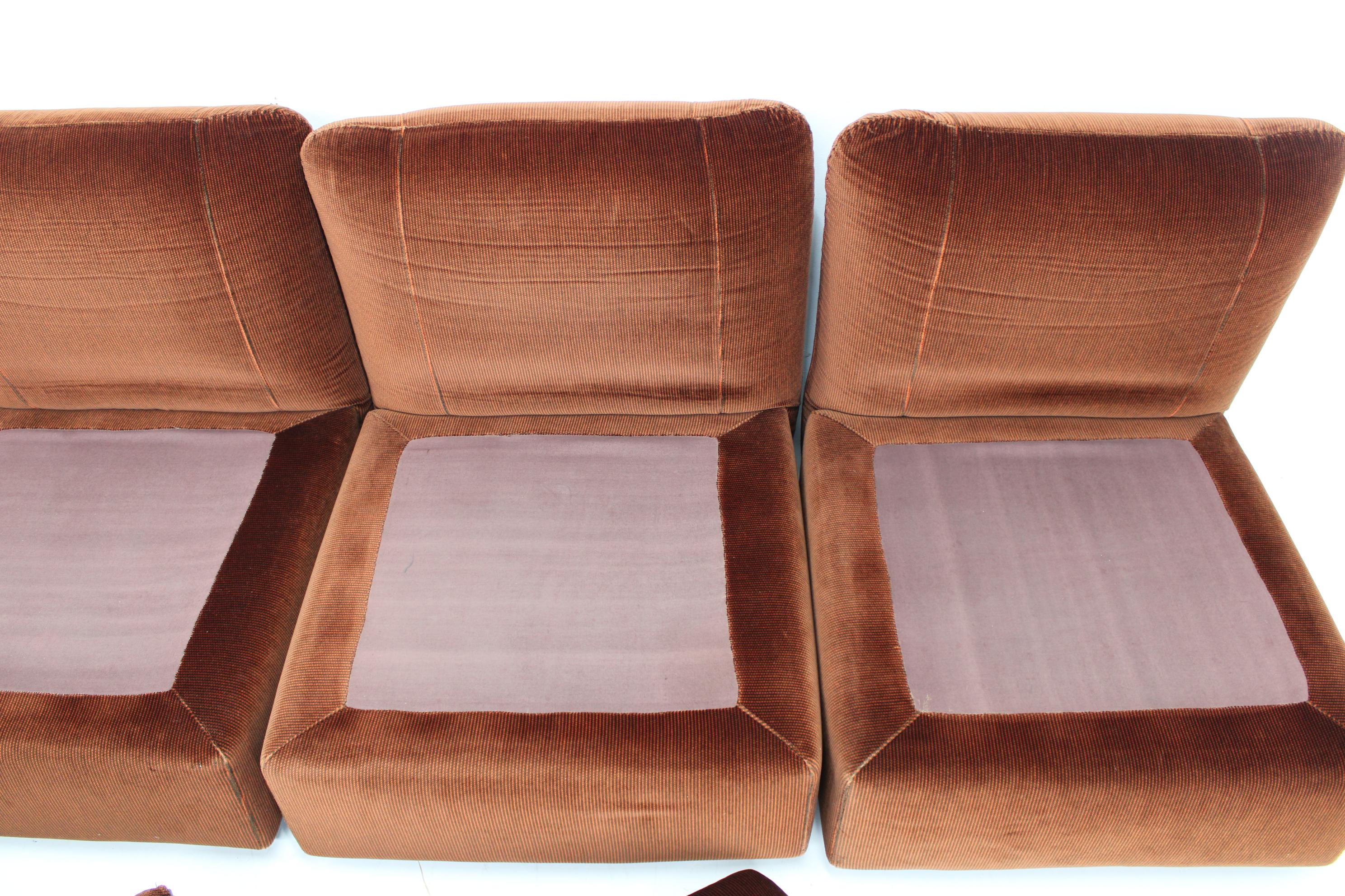 Late 20th Century 1970s Modular Sofa or Chairs, Italy For Sale