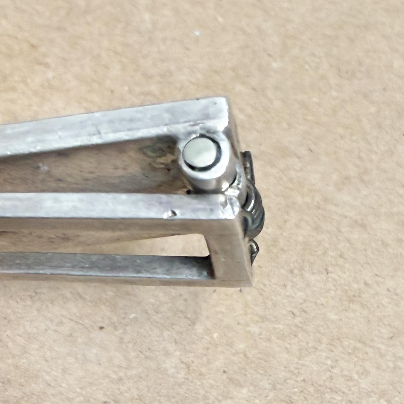 Fermasoldi anni '70 in ebano e argento sterling a righe in vendita 1