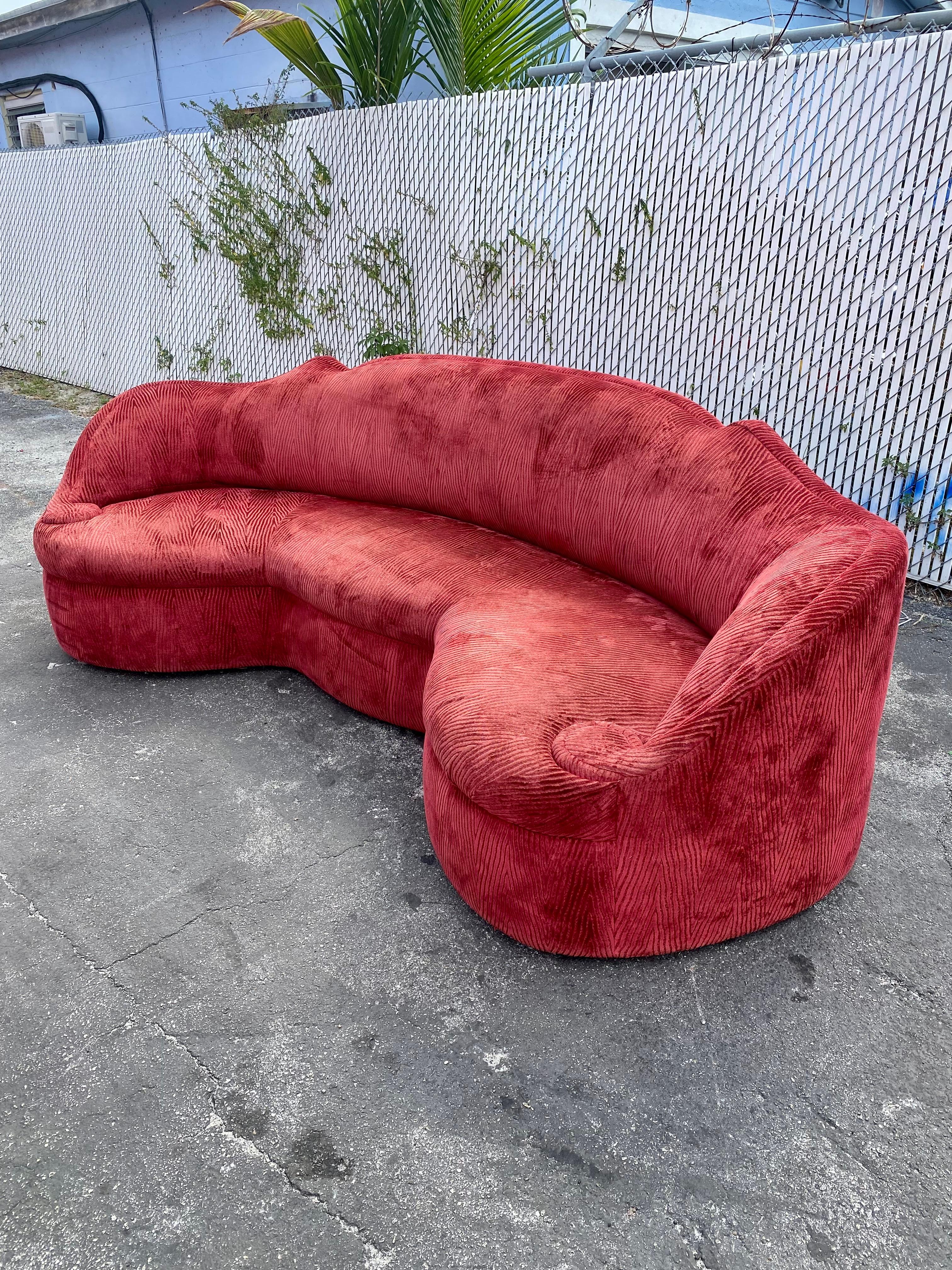 Mid-Century Modern 1970s Monumental Maroon Schiaparelli Velvet Curved Sofa For Sale