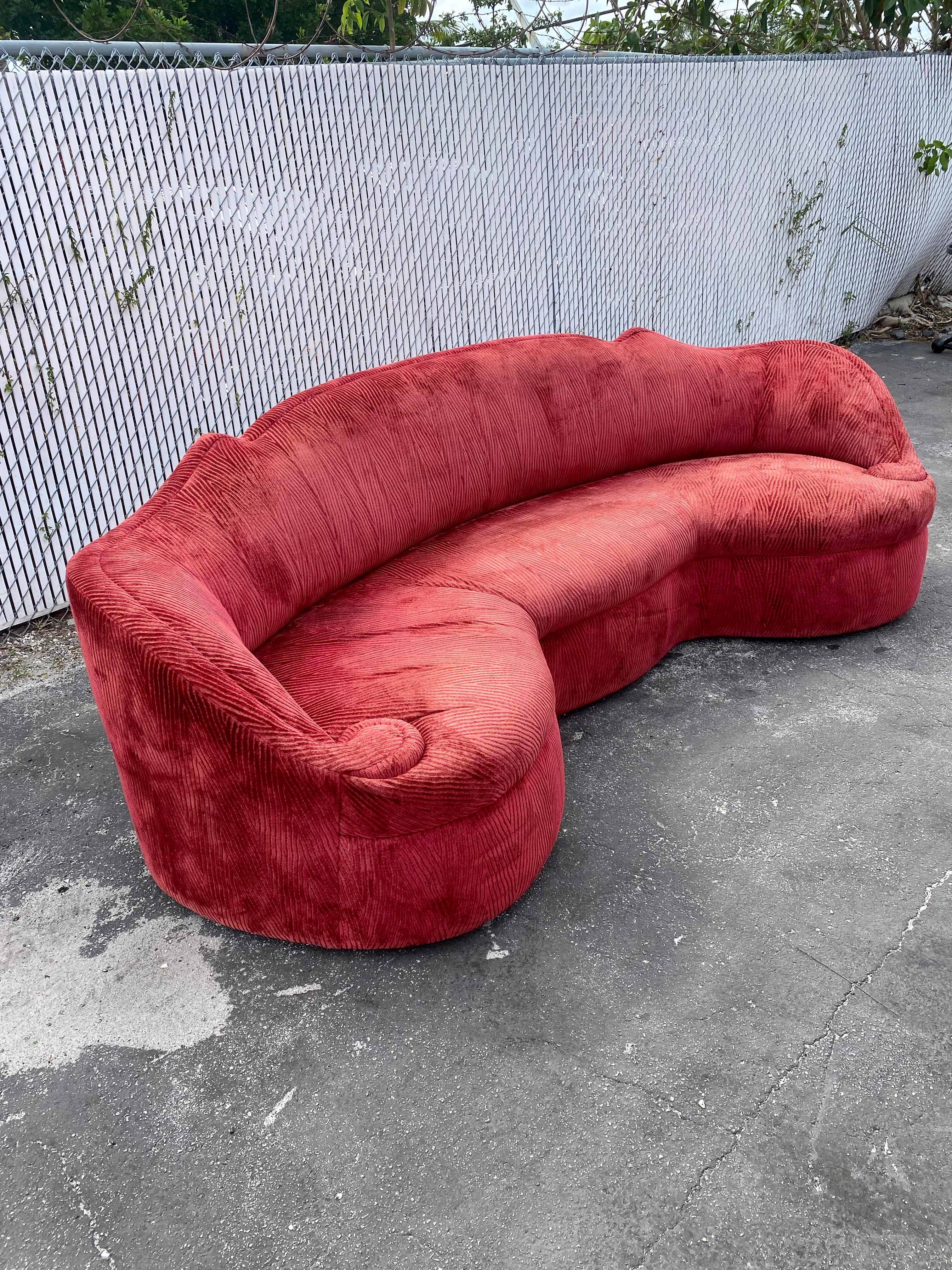 Late 20th Century 1970s Monumental Maroon Schiaparelli Velvet Curved Sofa For Sale