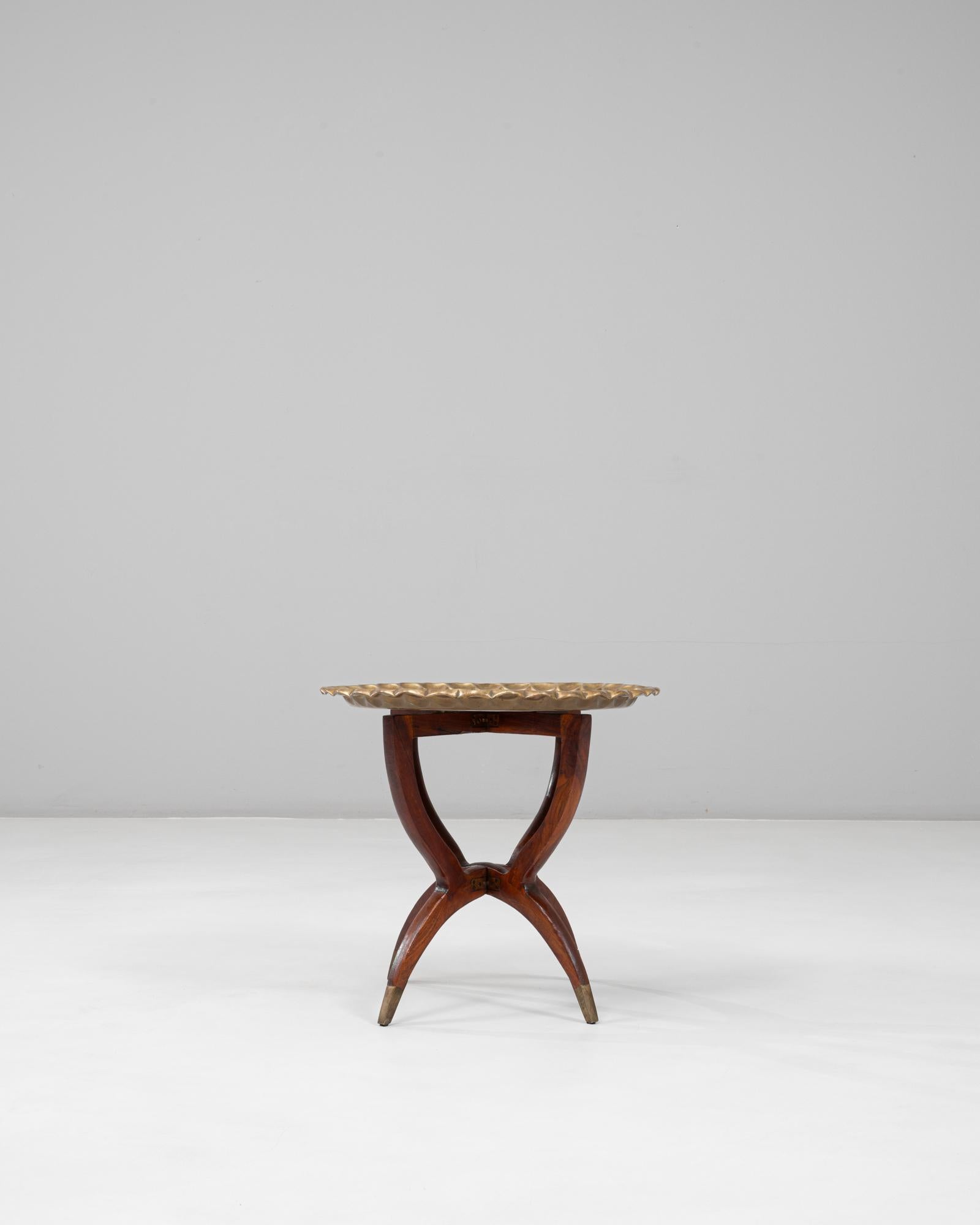 1970s Moroccan Mid-Century Walnut Coffee Table With Spider Legs and Bronze Top In Good Condition For Sale In High Point, NC