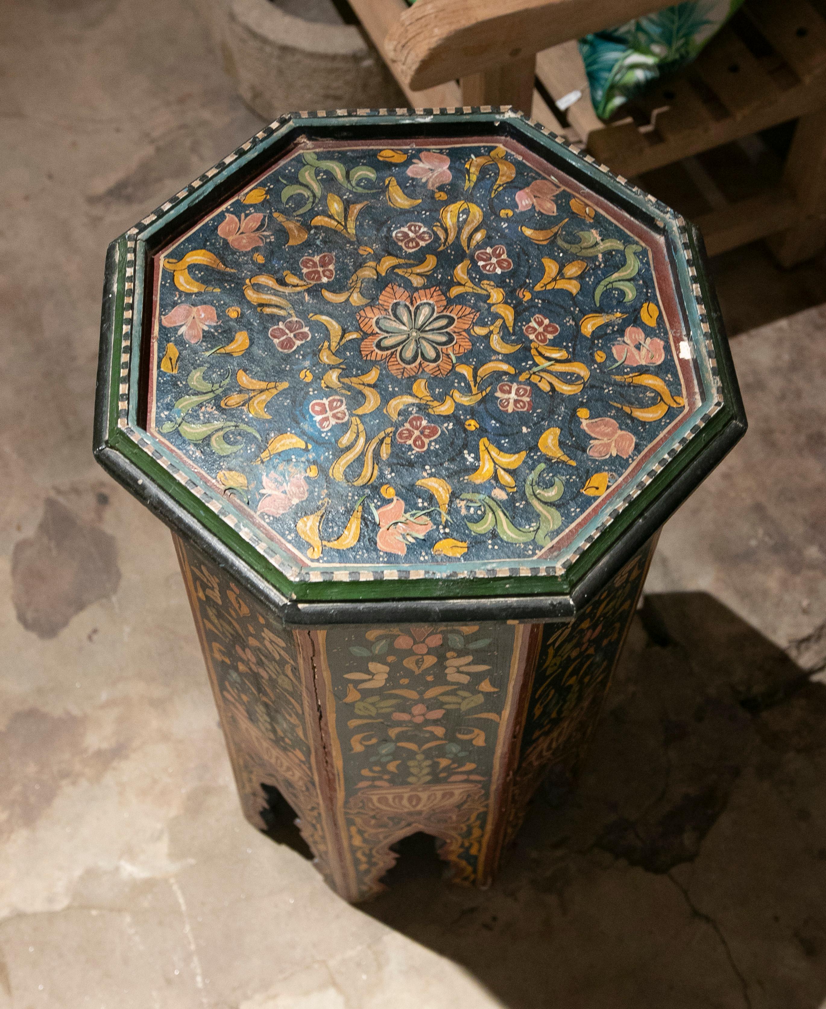 1970s Moroccan Octagonal Side Table in Hand-Painted Wood  11