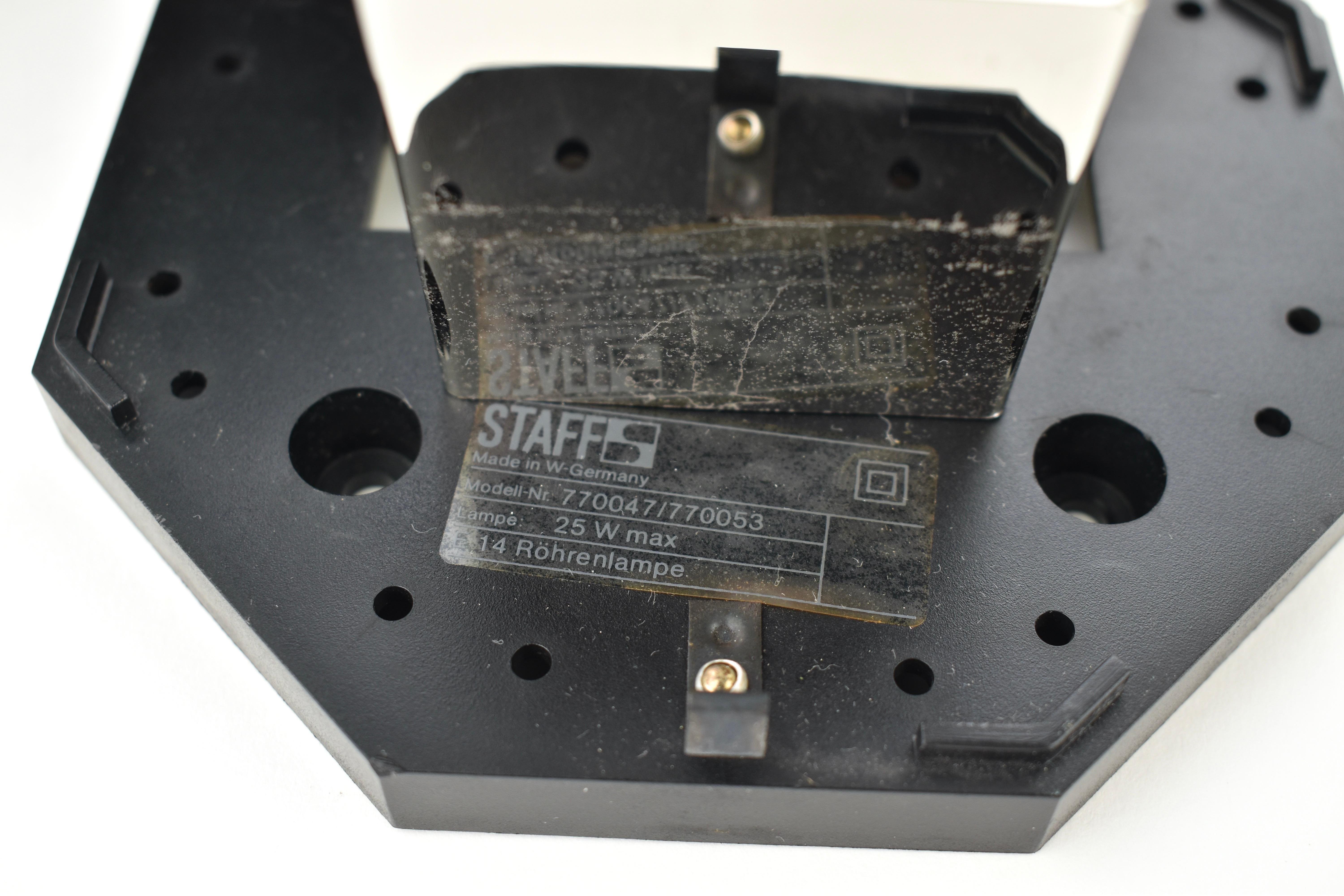Motoko Ishii Modular Flush Mount degli anni '70 per Staff Leuchten in vendita 10