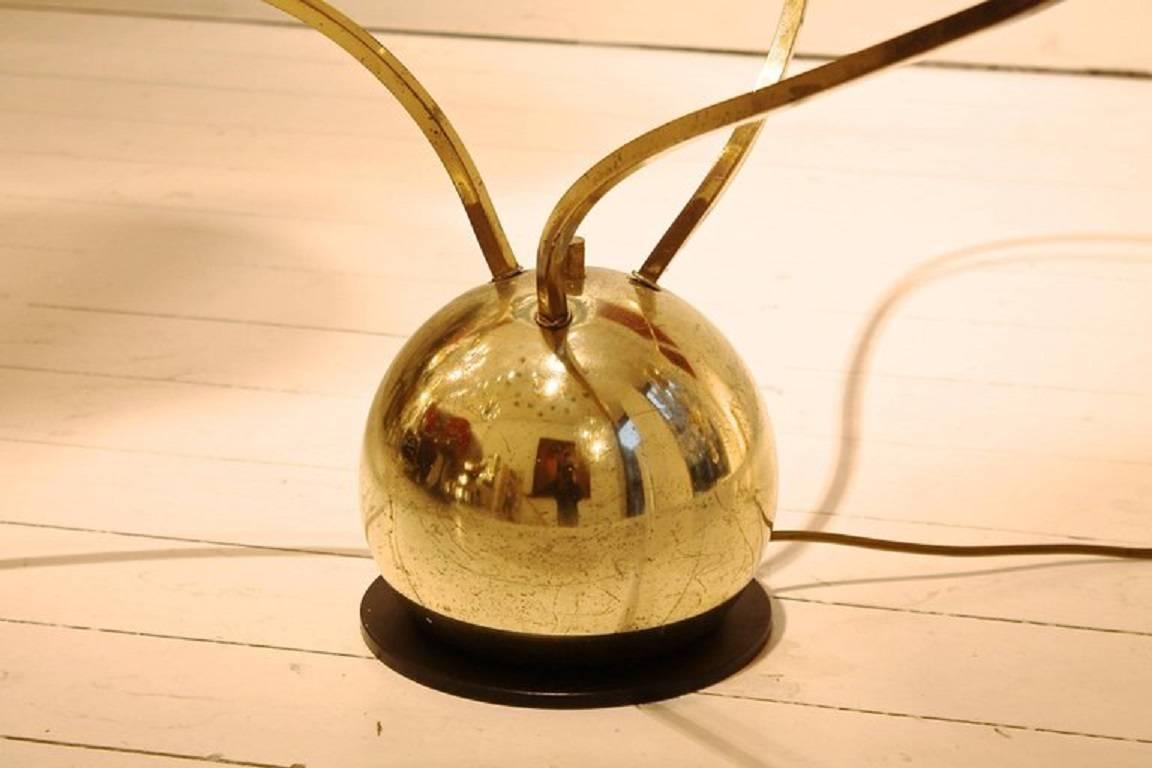 Late 20th Century 1970s Mouldable Leaf-Shaped Brass Lamp Designed by Tommaso Barbi, Italy
