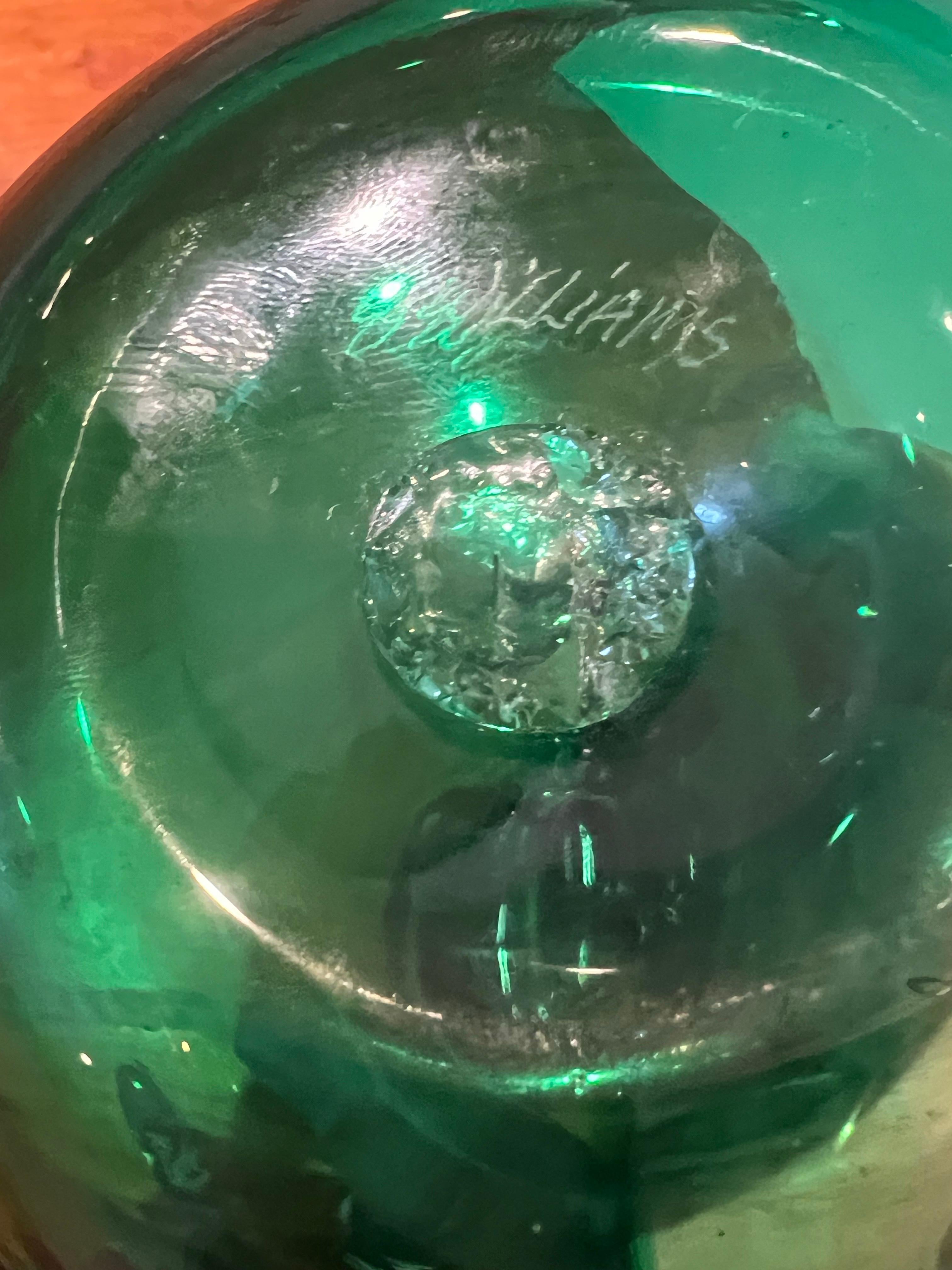 1970er Jahre Mundgeblasenes Glas Dekorative Birnenskulptur Signiert von V Williams im Zustand „Hervorragend“ im Angebot in San Diego, CA