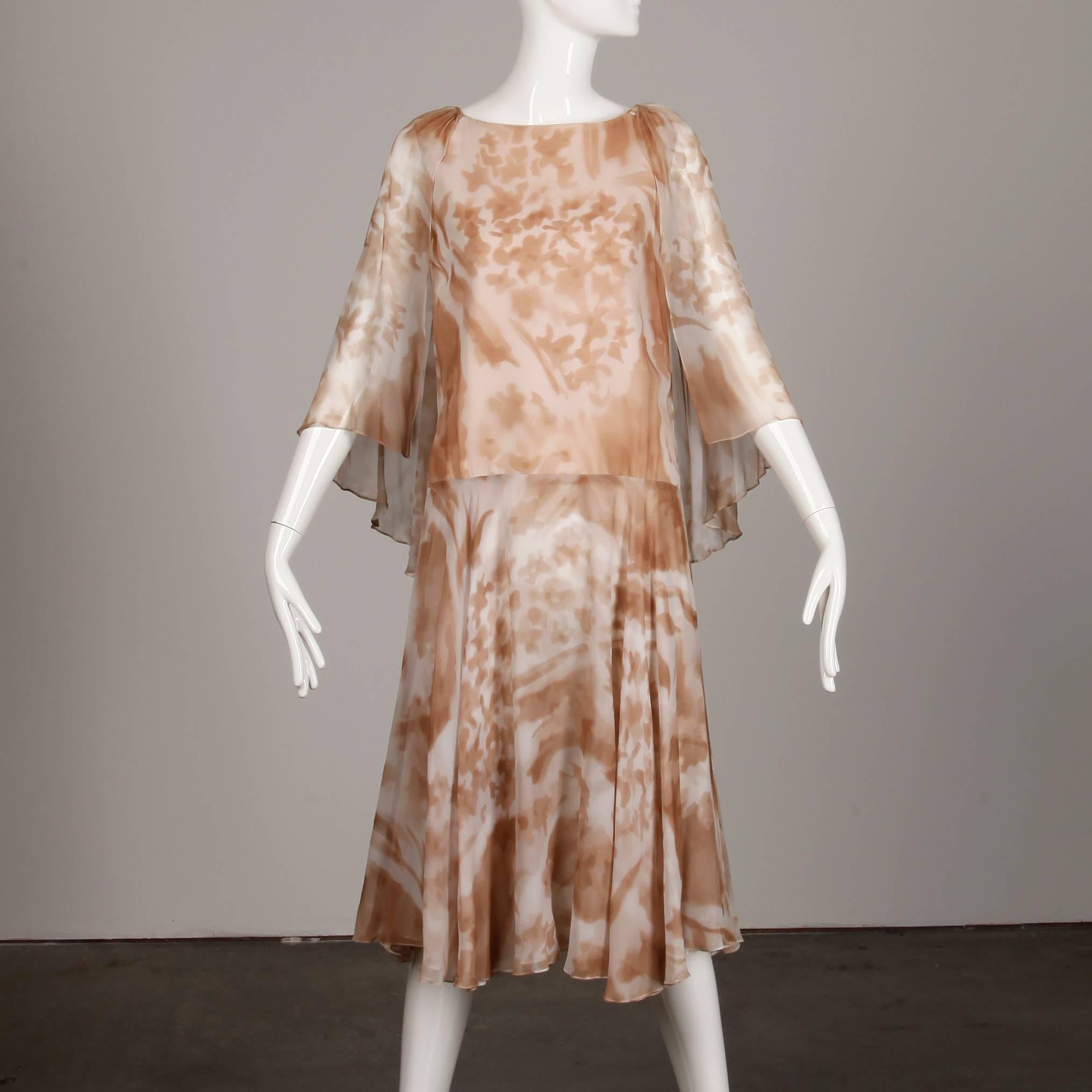1970s Mr. Blackwell Vintage Sheer Silk Chiffon Print Dress with Detachable Cape For Sale 1