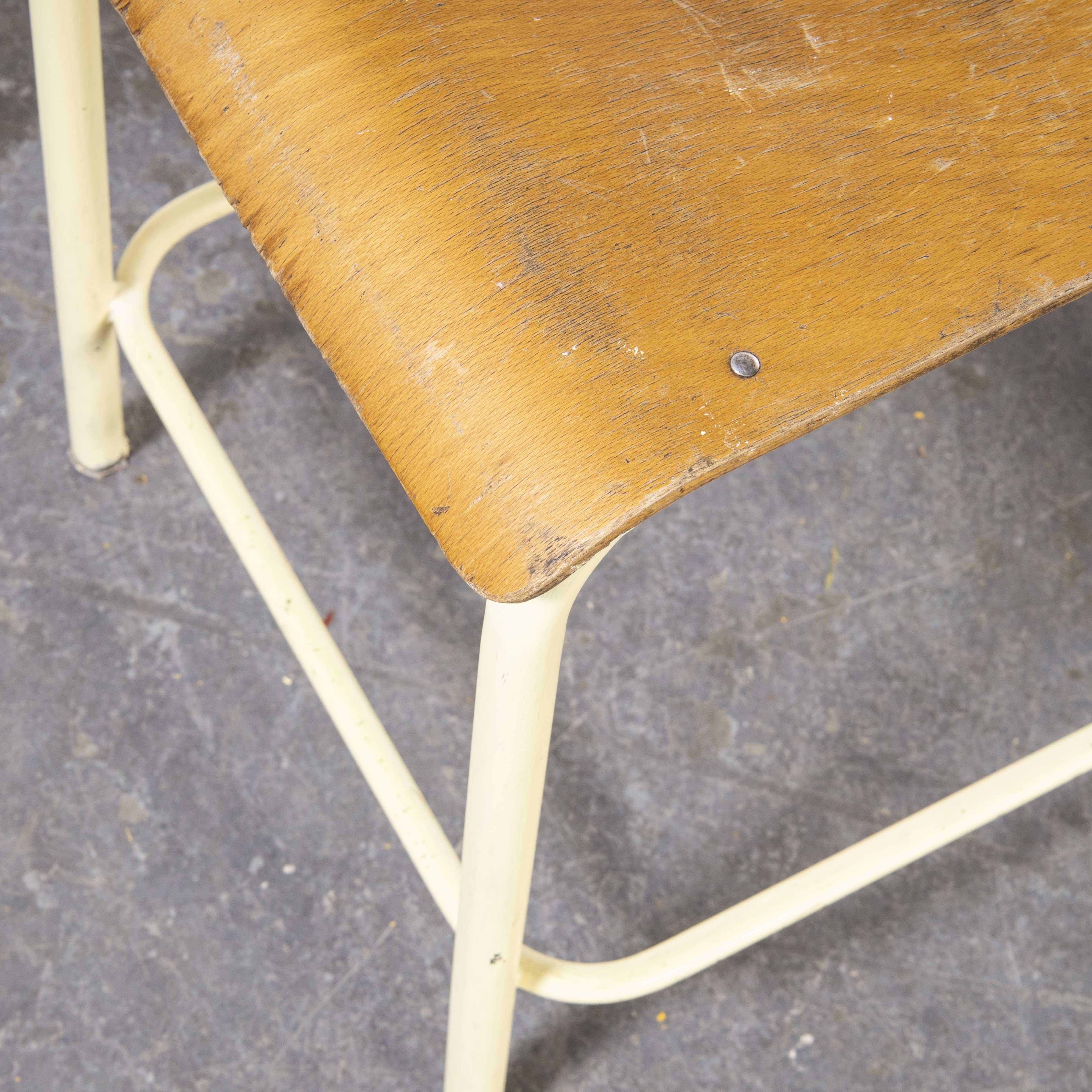 1970’s Mullca High Laboratory yellow dining chairs – Bar stools – Set of six
1950’s Mullca High Laboratory yellow dining chairs – Bar stools – Set of six. One of our most favourite chairs the higher seat (53 cm) laboratory high chairs made by