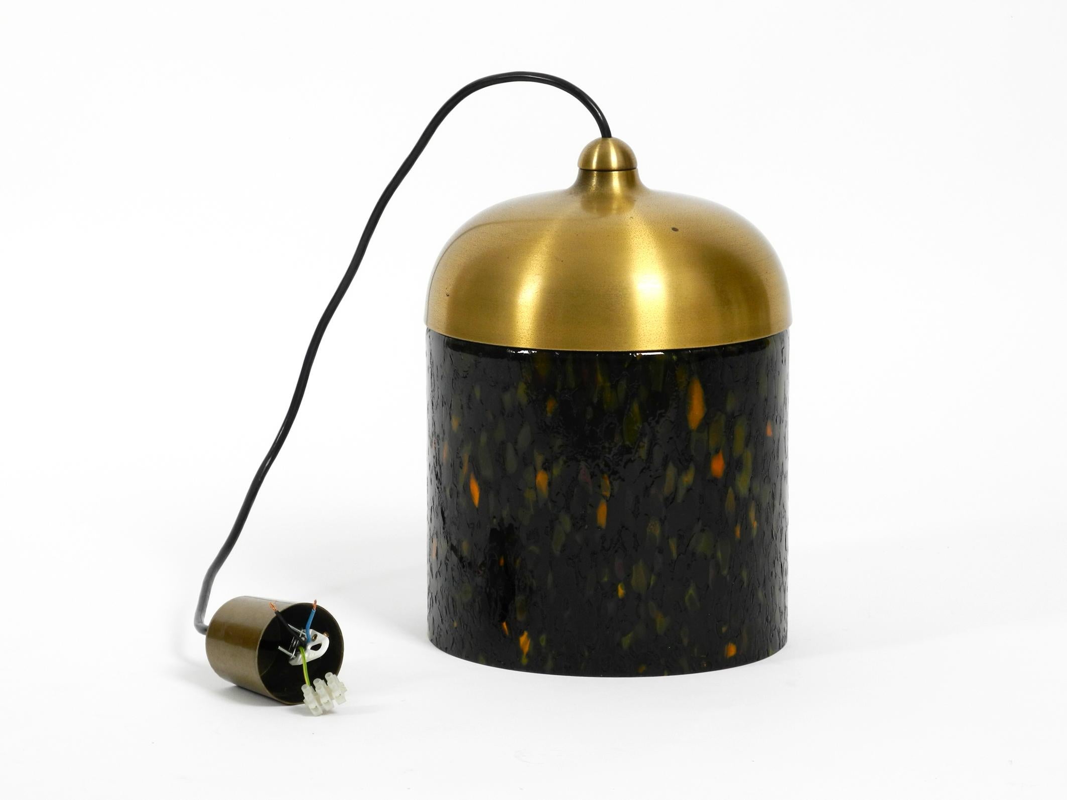 Fin du 20e siècle Lampe à suspension en verre putzler multicolore des années 1970 au design de l'ère spatiale en vente