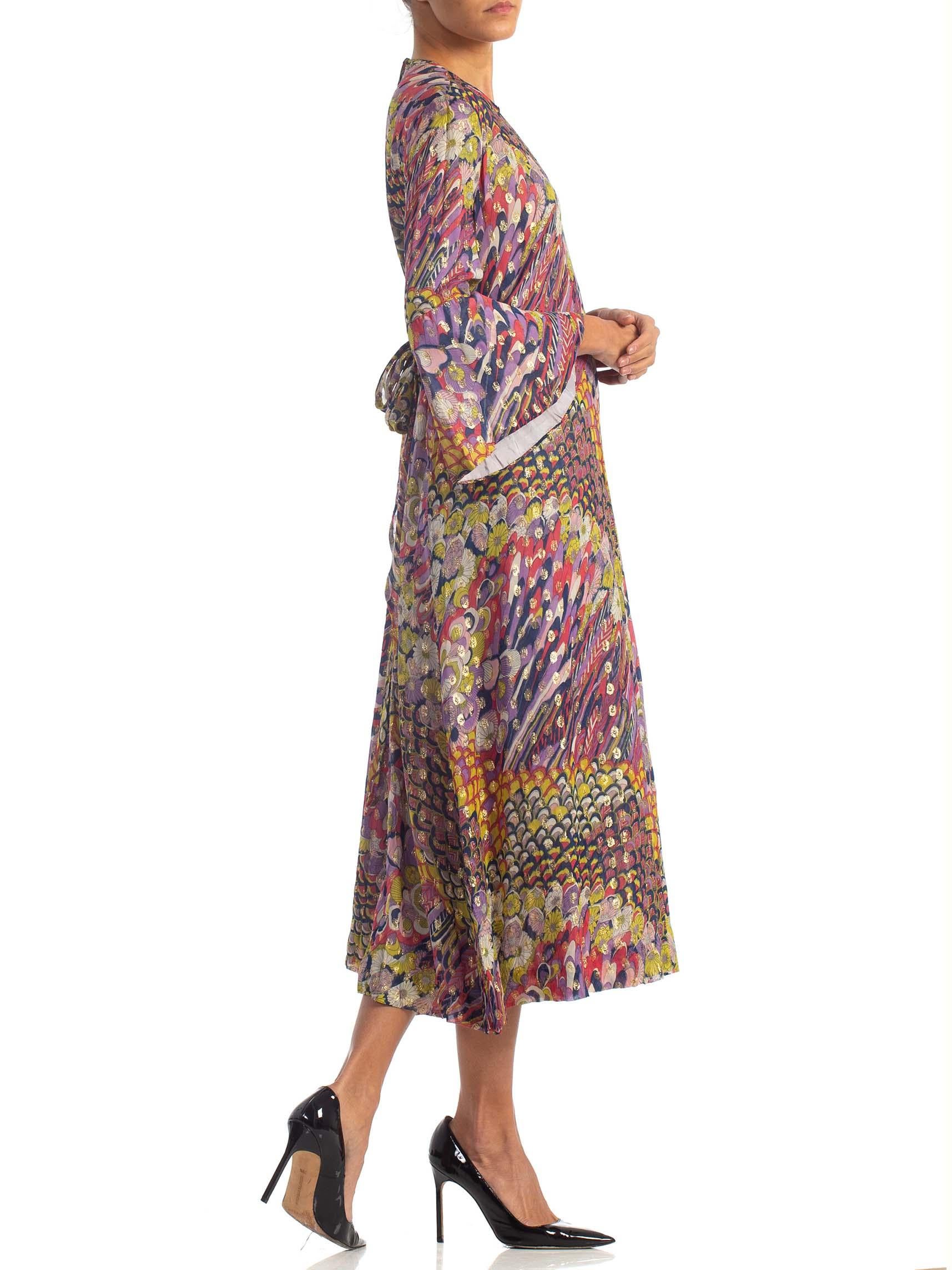 1970S Multicolor Gold Lamé Rayon Chiffon Free-Size Kaftan Dress With Pockets An In Excellent Condition In New York, NY