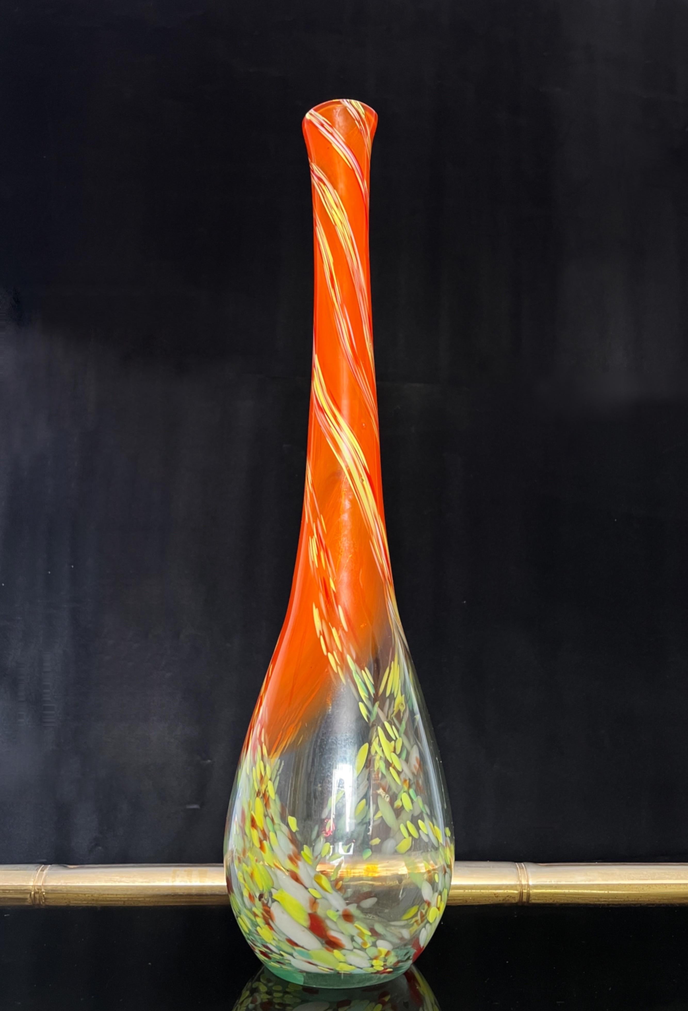 1970s Multicolor Murano glass vase Confetti Swirl Art Glass Vase For Sale 2