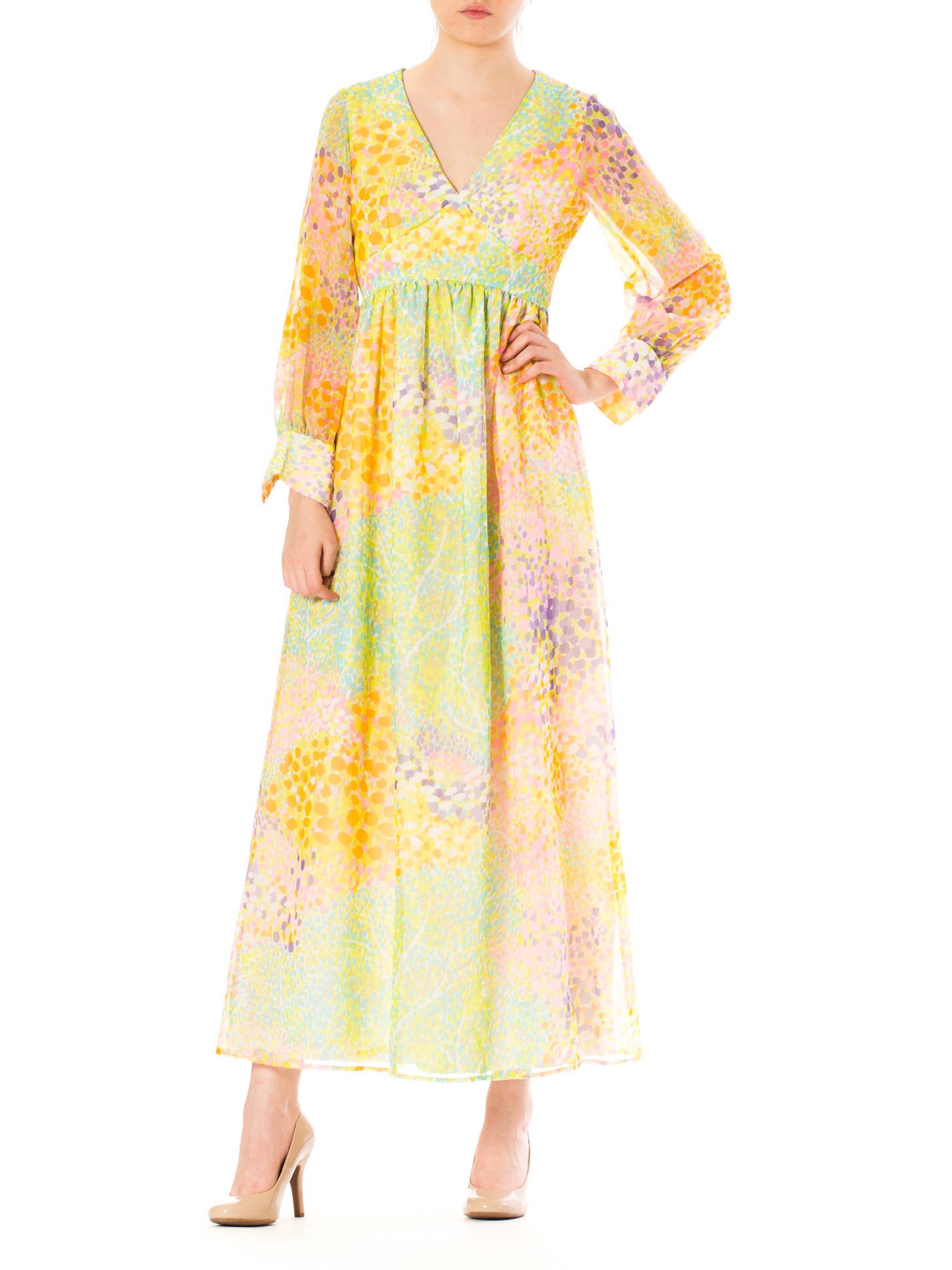 1970S Multicolor Psychedelic Polyester Chiffon Maxi Dress In Excellent Condition For Sale In New York, NY