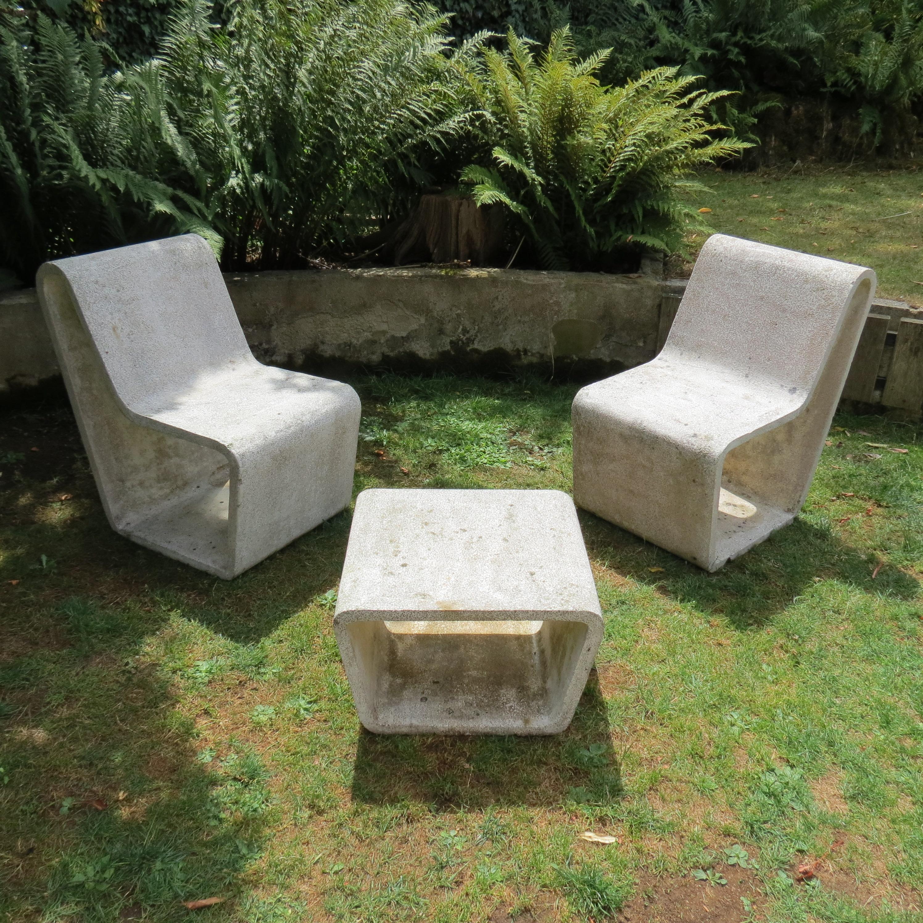 1970s Municipal Brutalist Concrete Garden Loop Chairs and Table Willy Guhl Style For Sale 5