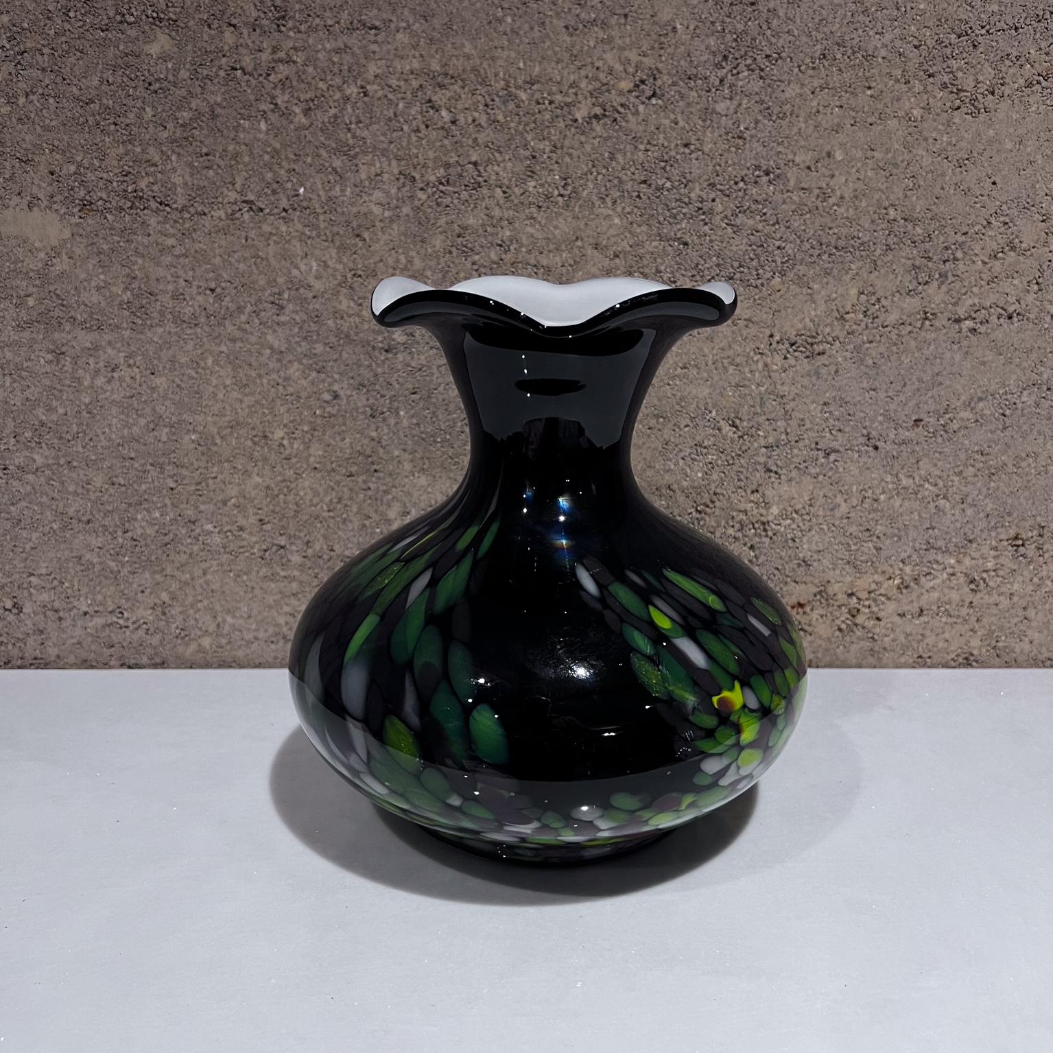 1970s Murano Confetti Art Glass Vase Italy For Sale 3