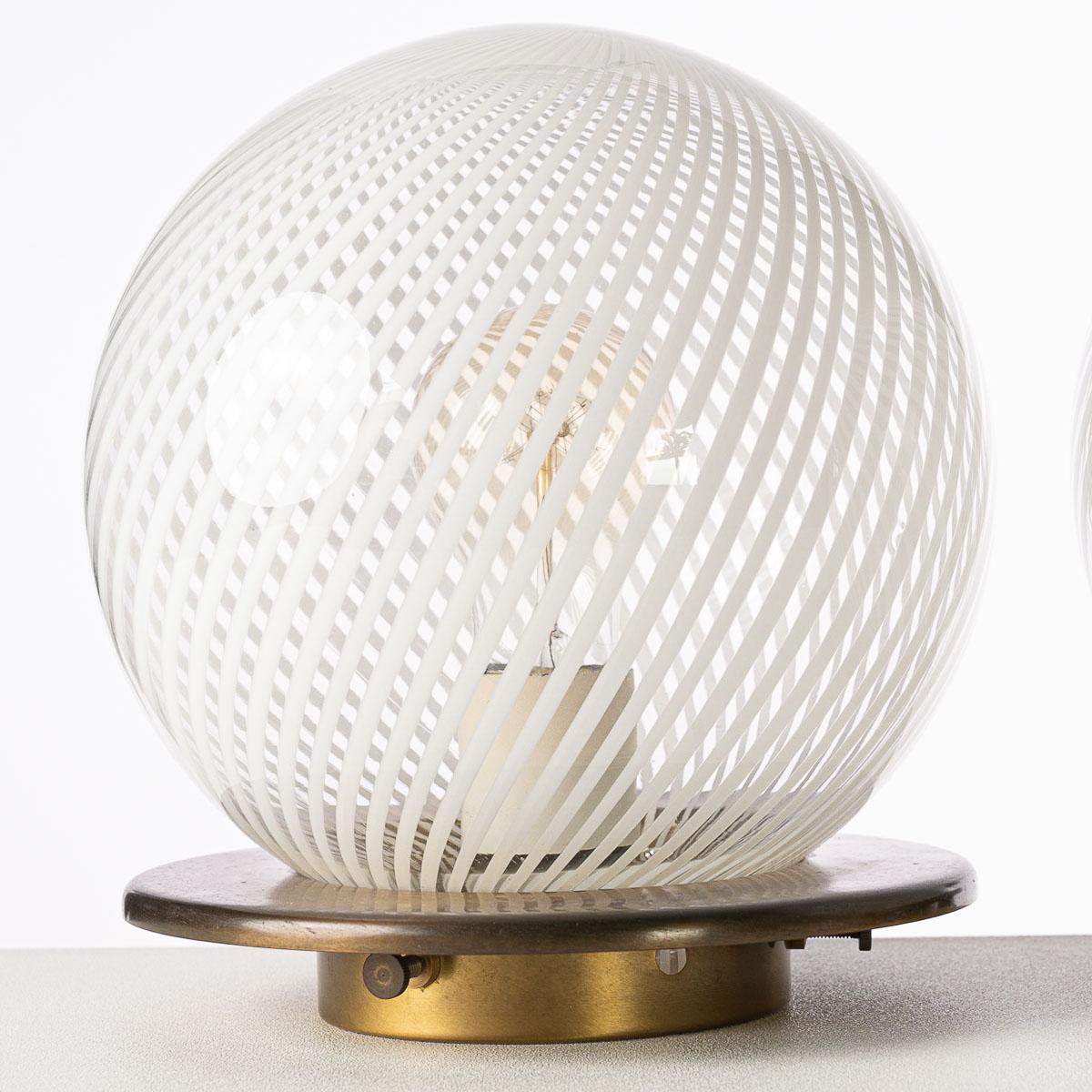 Mid-Century Modern 1970s Murano Glass & Brass 'Tessuto' Sphere Table Lamps Attributed to Venini For Sale
