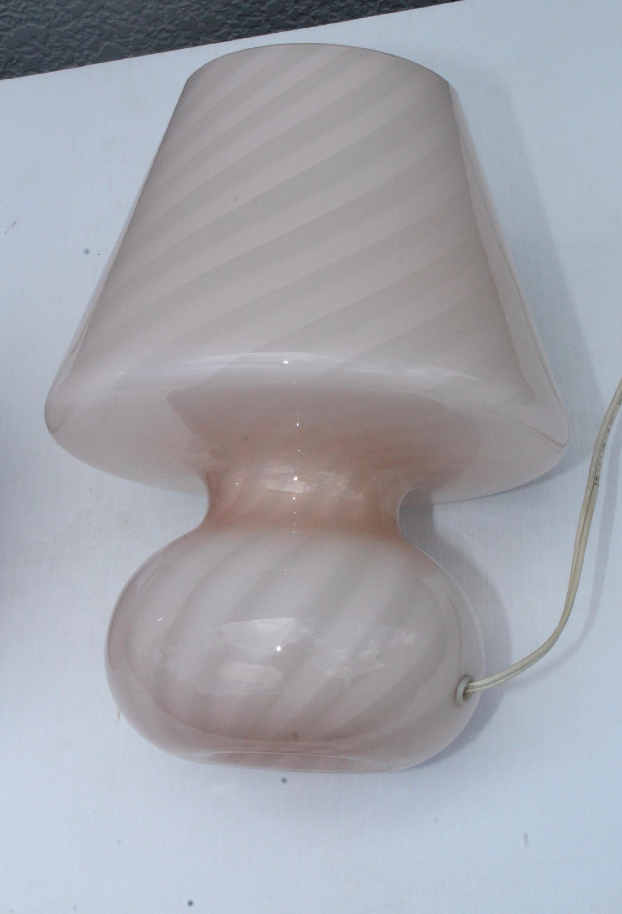 1970s Murano Glass Mushroom Lamps In Good Condition In New York, NY