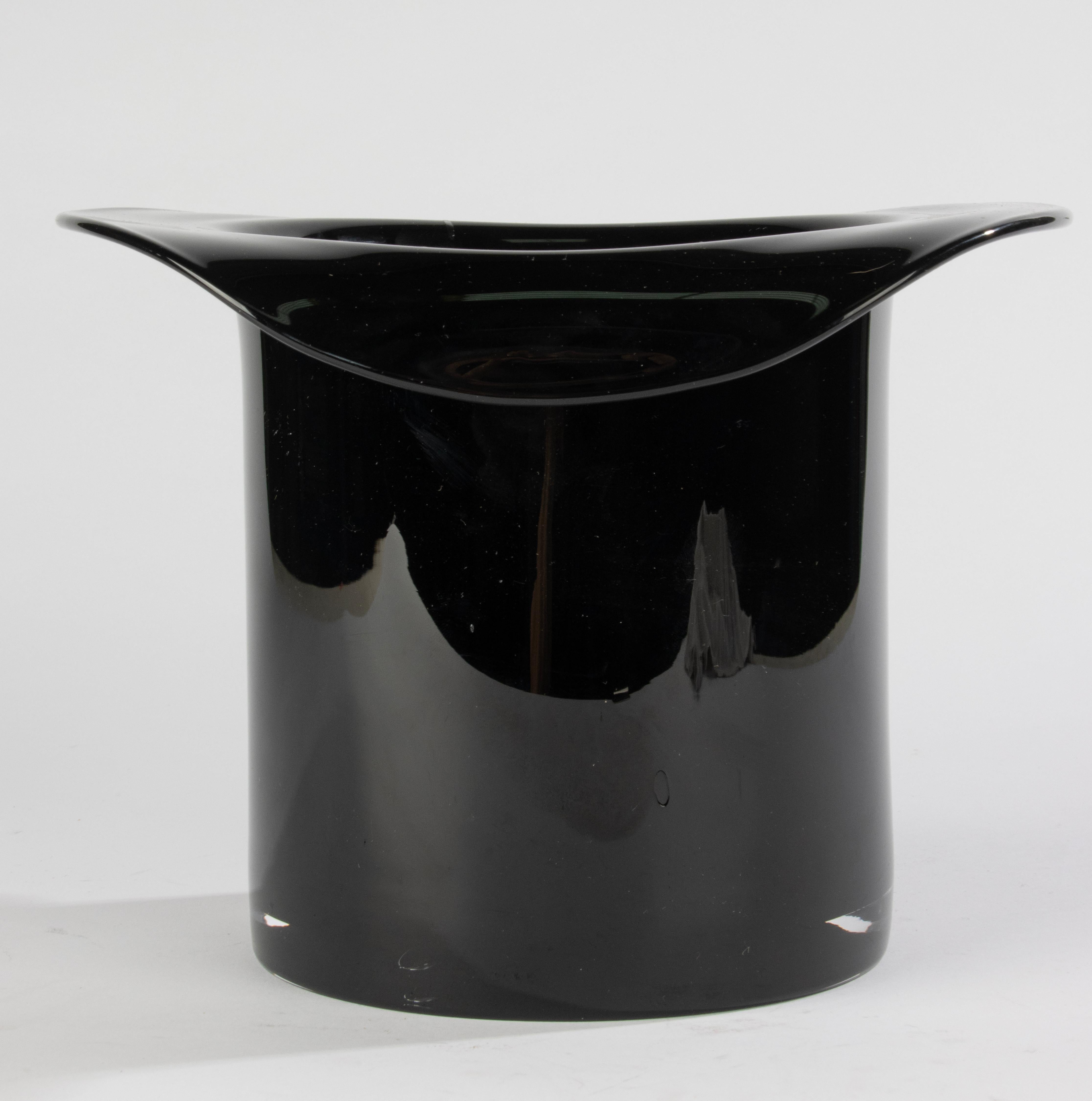 1970's Murano Glass Wine Cooler - Shaped as Top Hat im Angebot 7
