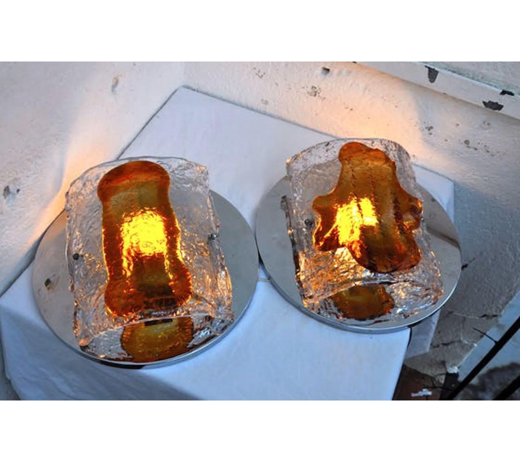 1970s Murano Mazzega Crystal and Metal Sconces, a Pair In Good Condition For Sale In BARCELONA, ES