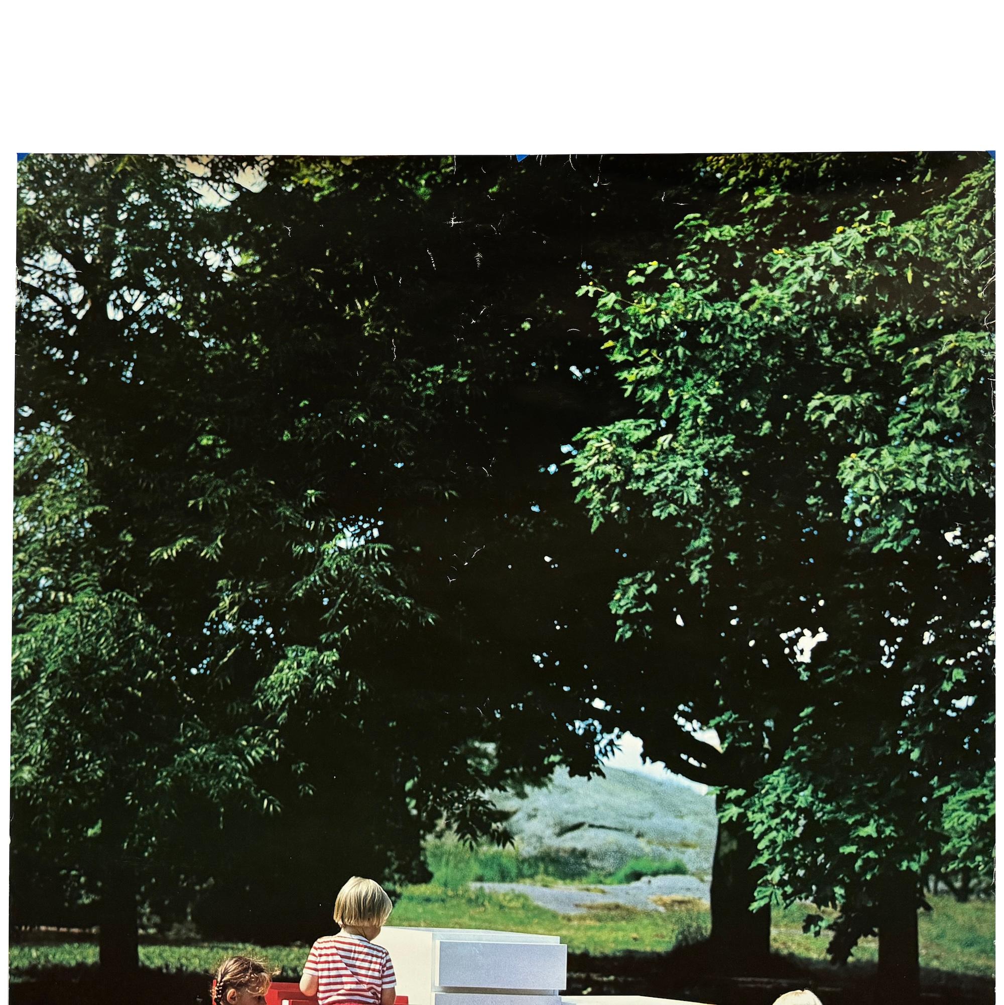 Affiche promotionnelle Muurame Furniture des années 1970 Bon état - En vente à Brooklyn, NY