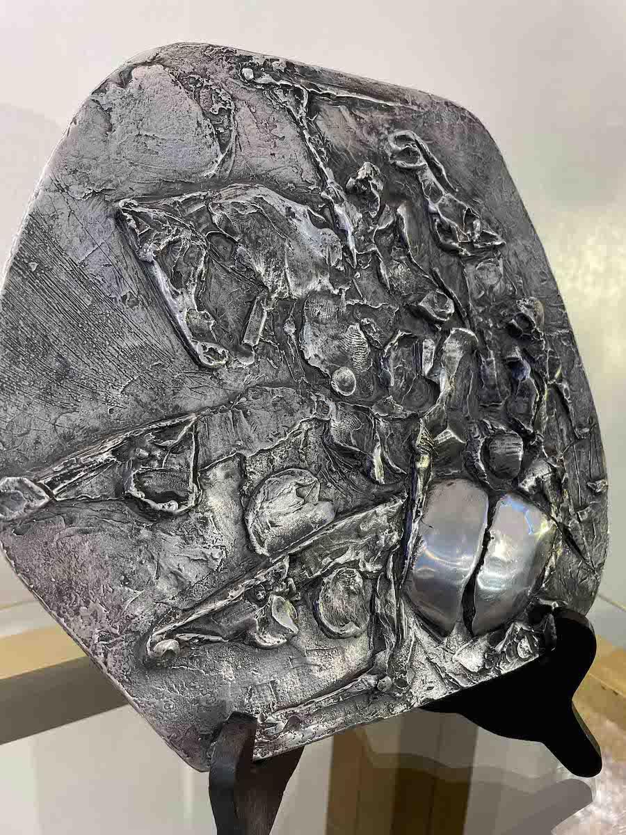 Fine XX secolo Piatto in metallo placcato argento Nag Arnoldi, anni '70, dimensioni 25 x H. 24 cm in vendita