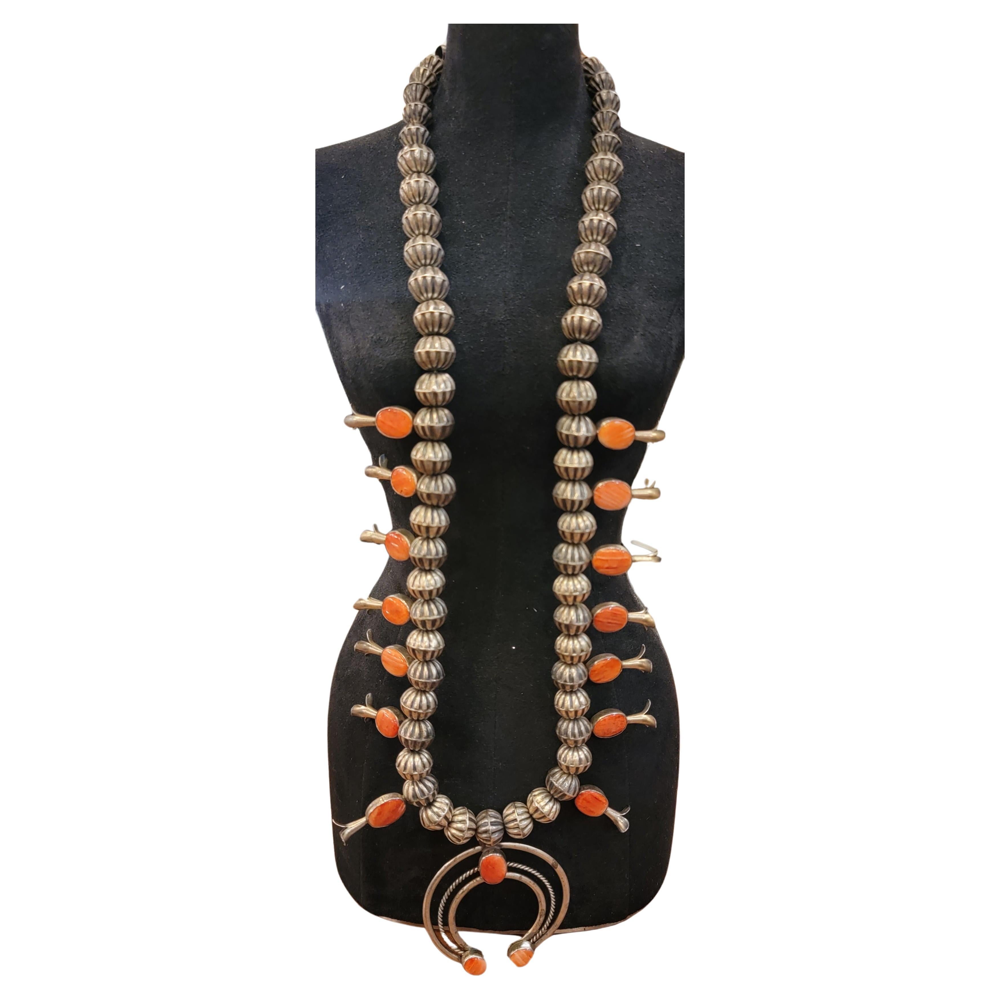 1970s Navajo Shadow box Bisby Turquuoise Mediterranea coral necklace For Sale