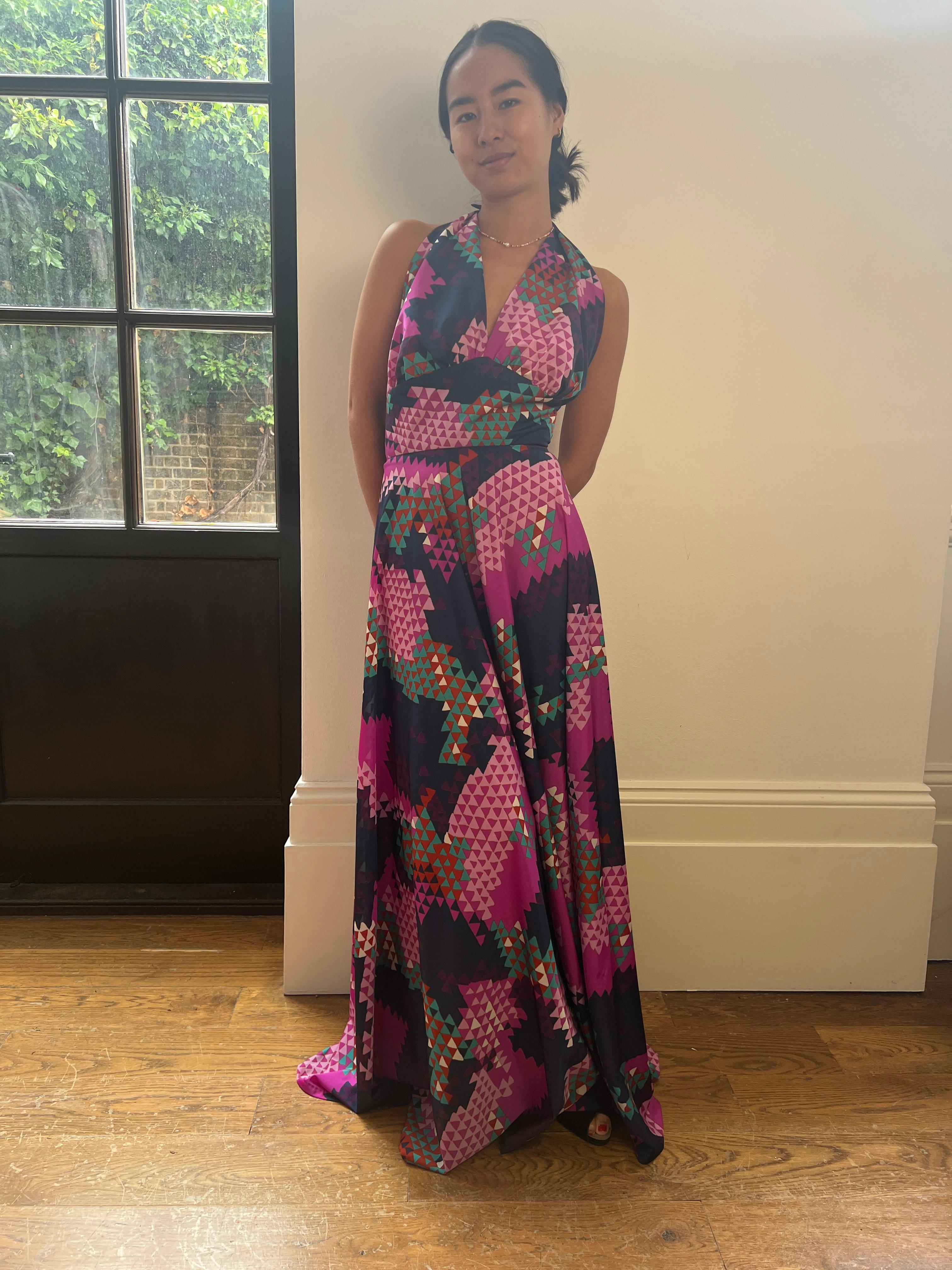 1970s Navy and Pink Geometric Print Halterneck Dress 3