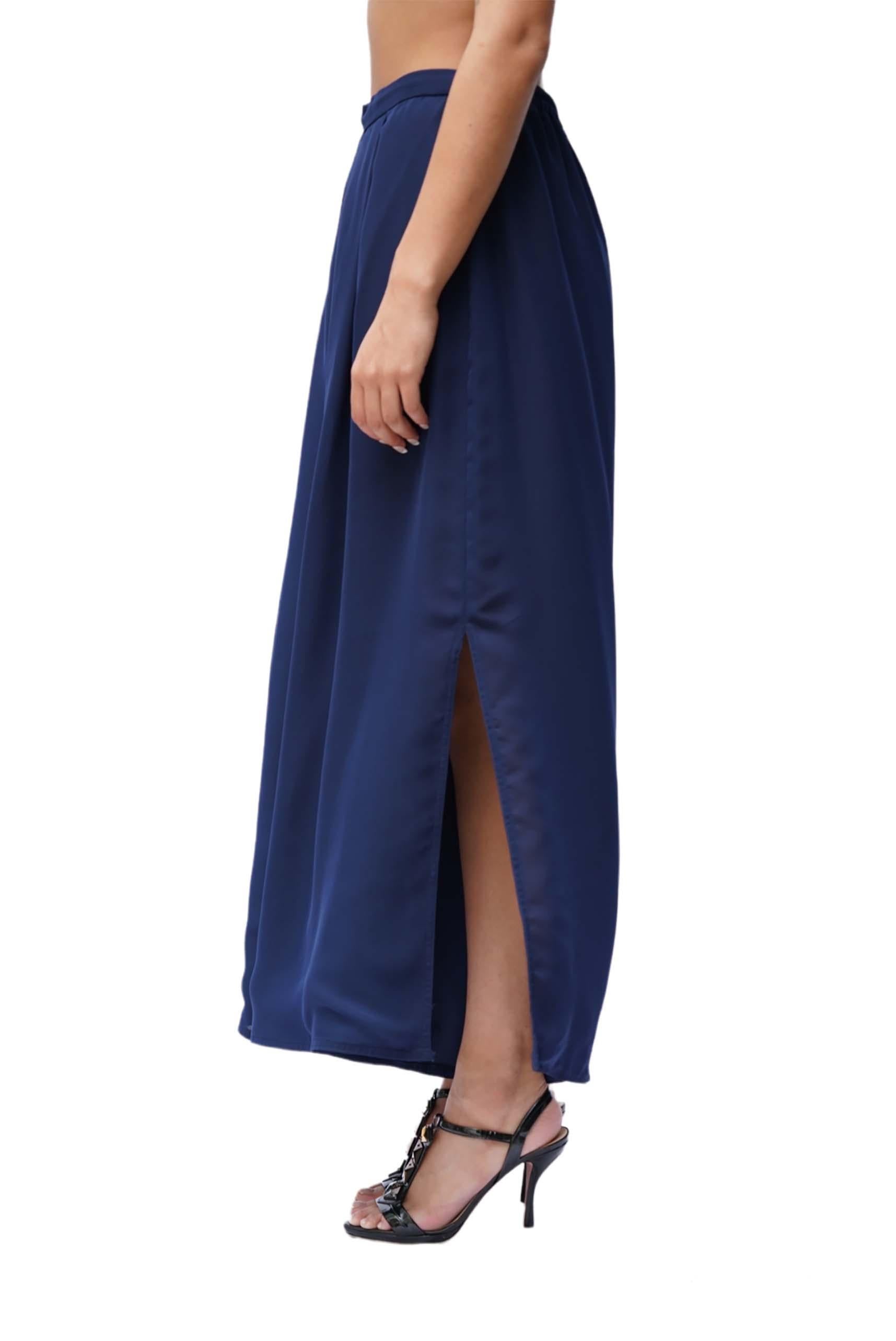 Marineblaue Polyester-Chiffon-Hose aus den 1970er Jahren im Zustand „Hervorragend“ im Angebot in New York, NY