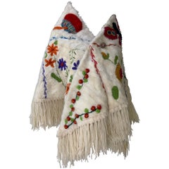 1970s Neiman Marcus Large Sheared White Mink Shawl w Colorful Wool Yarn Work