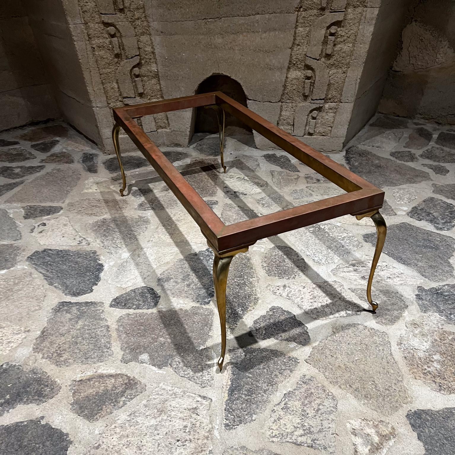 Late 20th Century 1970s Neoclassical Brass Coffee Table Cabriole Legs Mastercraft For Sale