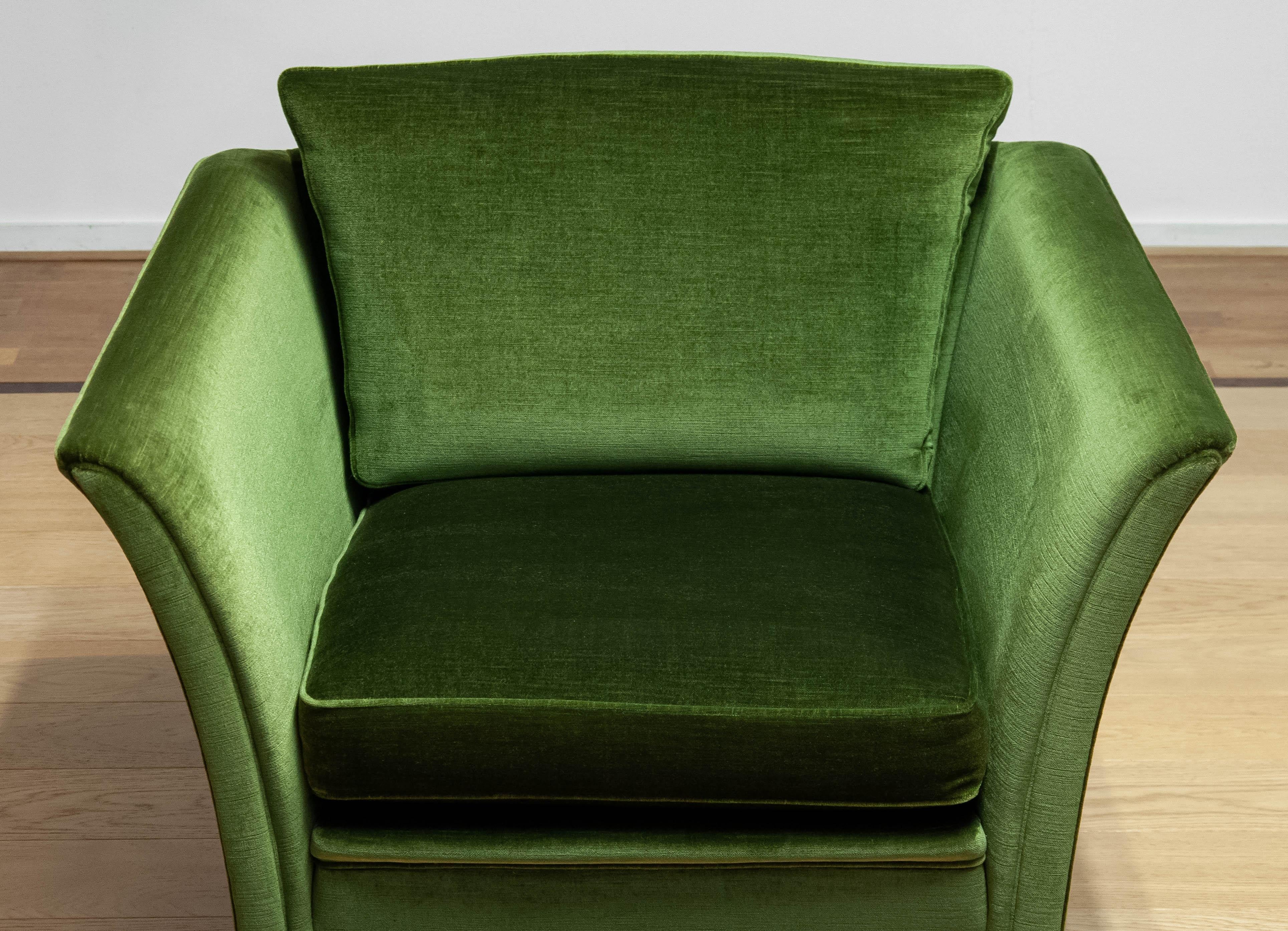 1970s Neoclassical Swedish Club Chairs Upholstered With Green Velvet Fabric For Sale 1