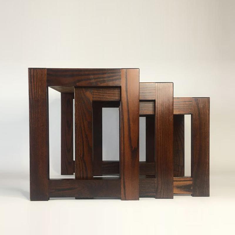 1970s Nesting Tables by Luciano Frigerio In Good Condition For Sale In Milan, IT