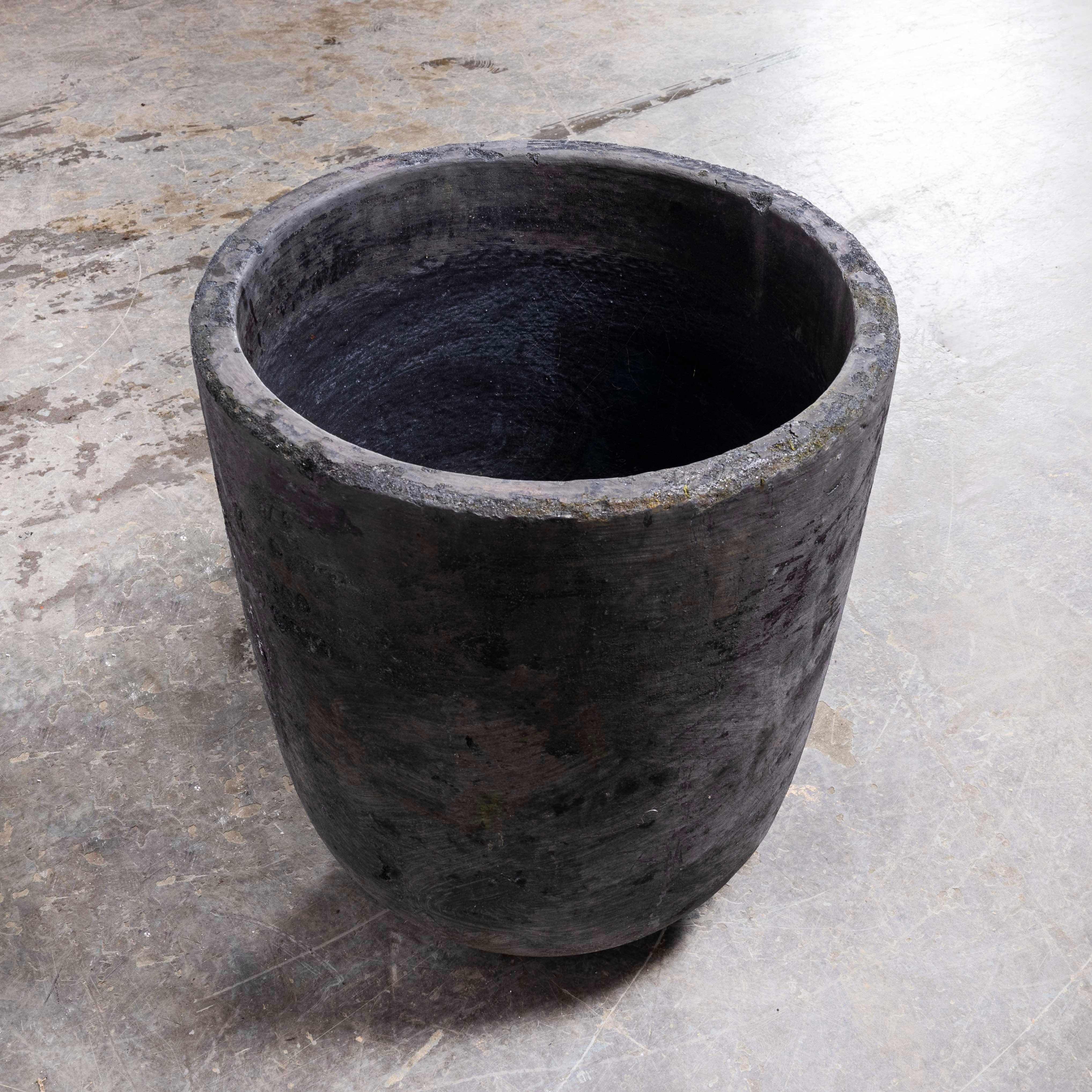 1970’s New Old Stock Foundry Crucible Pot (1525.5)
1970’s New Old Stock Foundry Crucible Pot. Sourced in Belgium this crucible pot is new old stock from the 1970’s, never used. Crucible pots are high heat resistant pots used to hold and pour molten