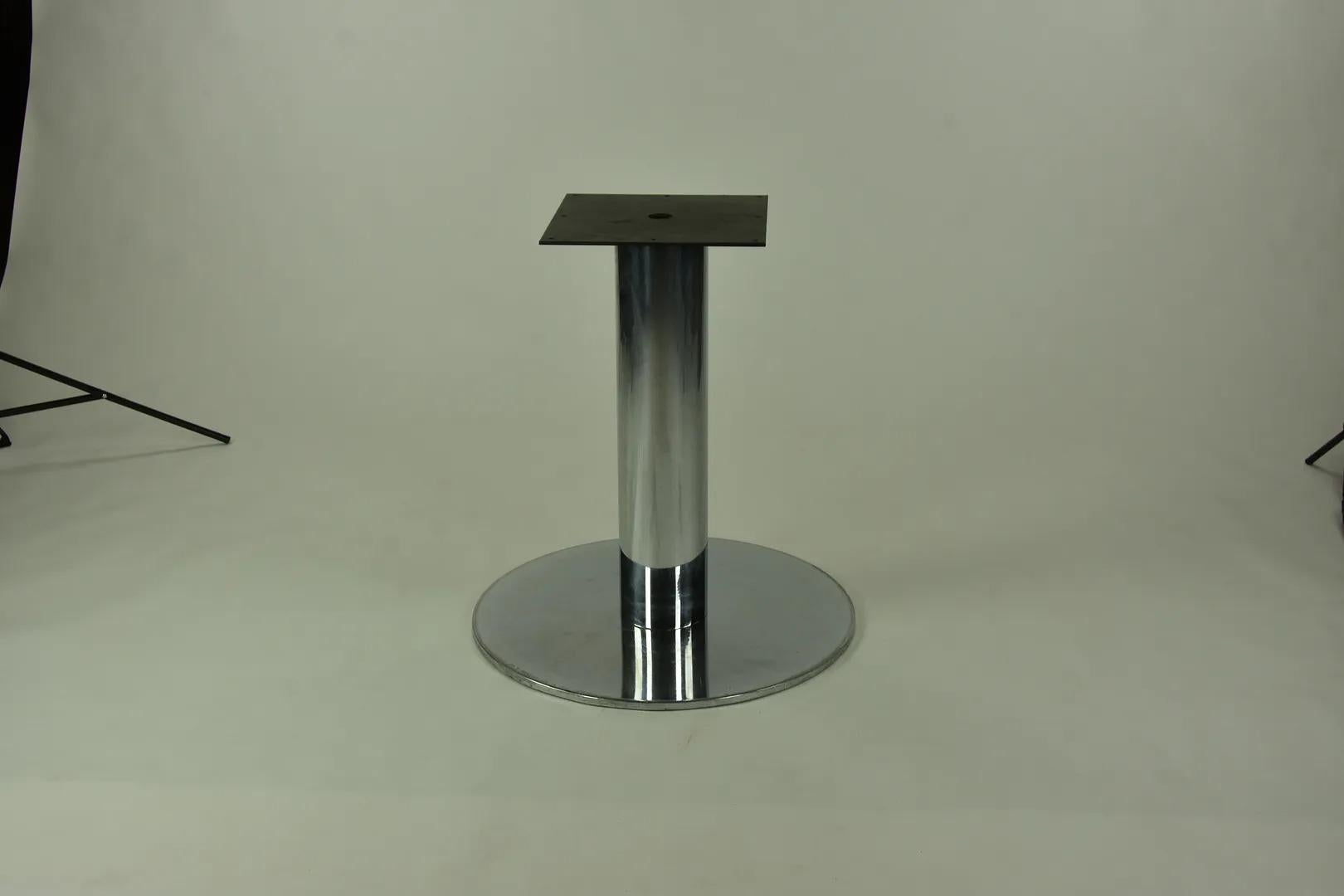 1970s Nicos Zographos Pedestal Dining Table in Chromed Steel and Ebonized Wood For Sale 2