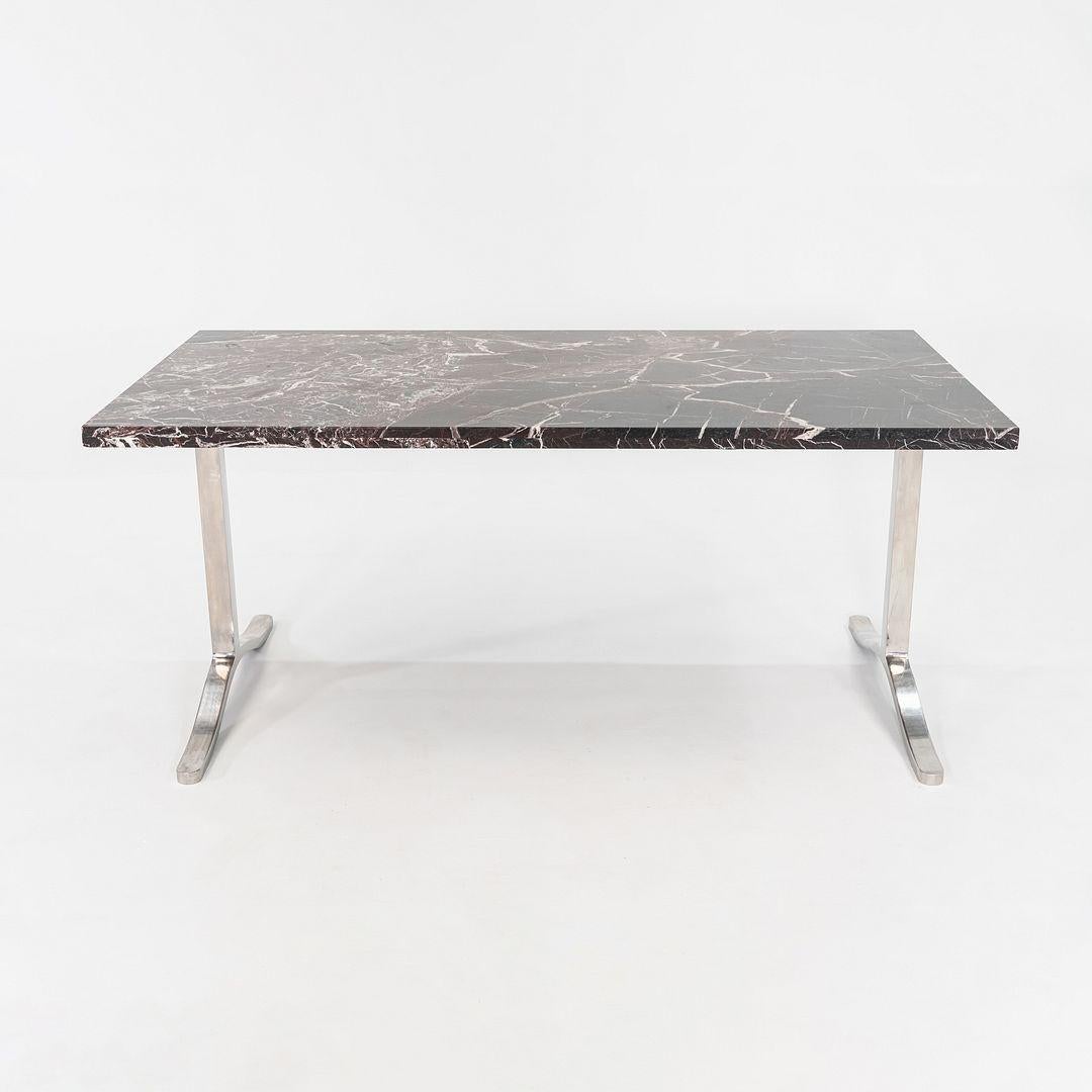 Moderne 1970 Nicos Zographos Table de salle à manger en marbre Rosso Levanto et acier inoxydable en vente