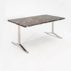 1970 Nicos Zographos Table de salle à manger en marbre Rosso Levanto et acier inoxydable