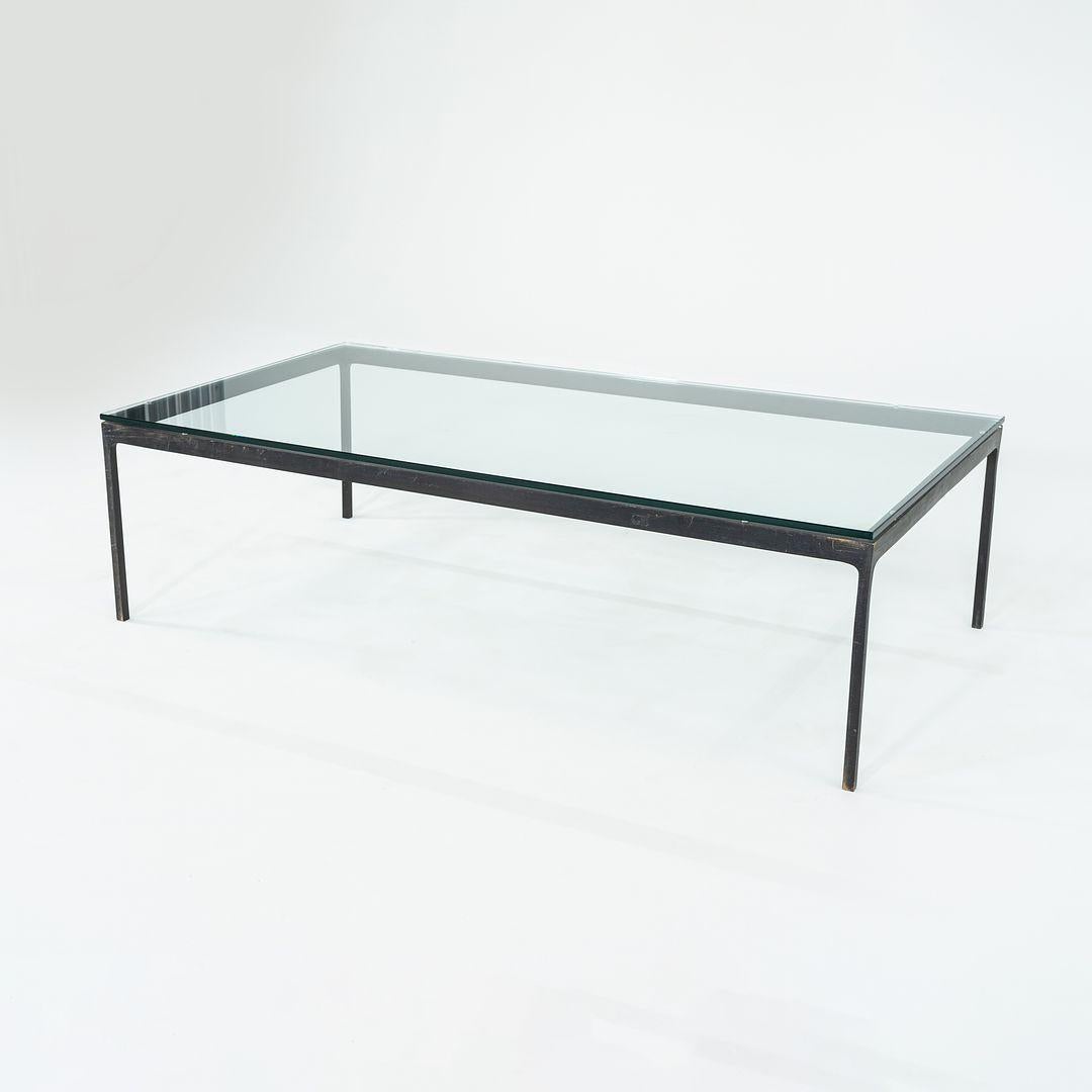 1970er Nicos Zographos Massiver Couchtisch aus patinierter Bronze mit Glasplatte 32x60 im Angebot 4