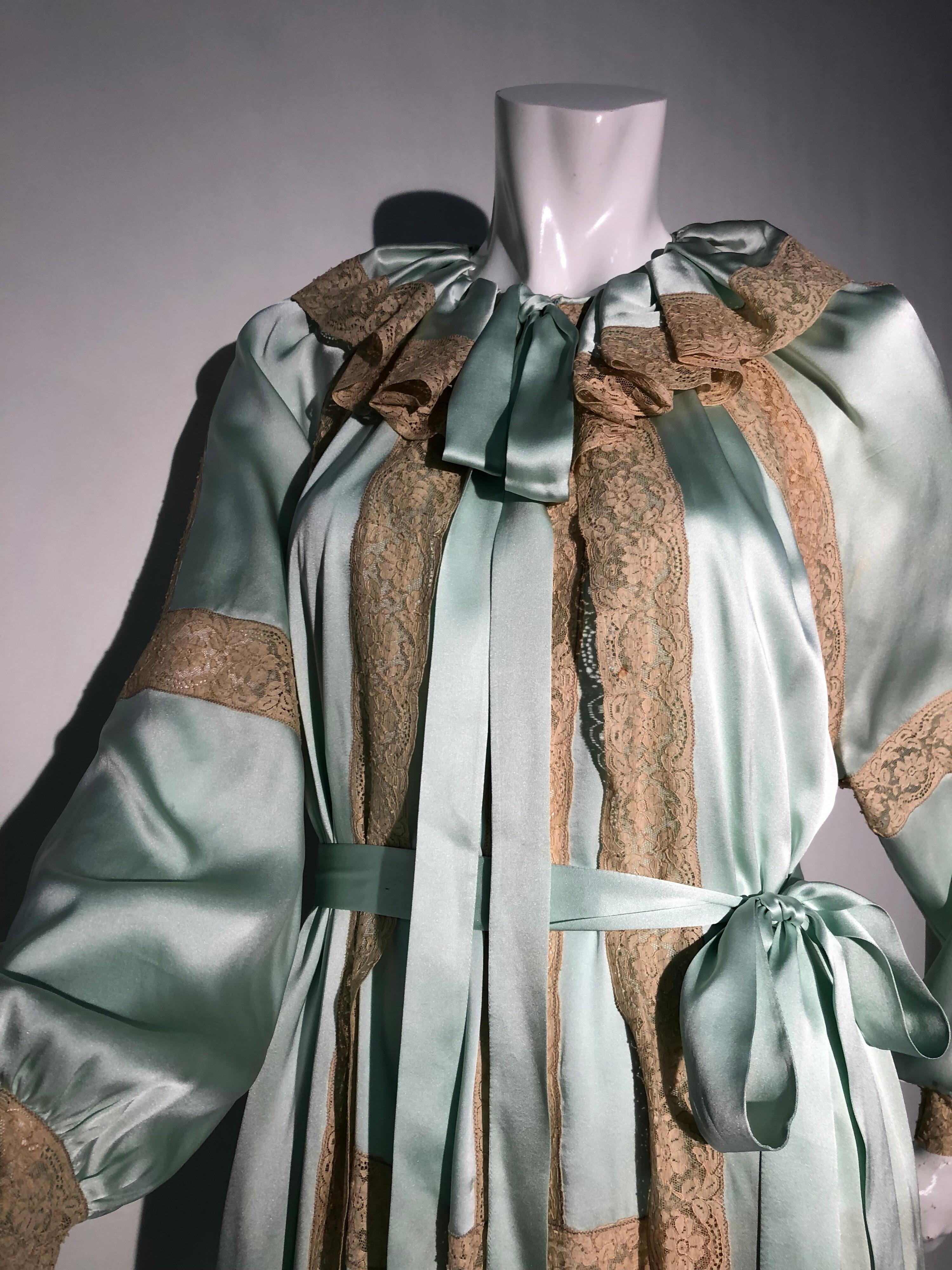 Gray 1970s Nina Ricci Mint Green Silk Charmeuse & Ecru Lace 2 Piece Peignoir Set