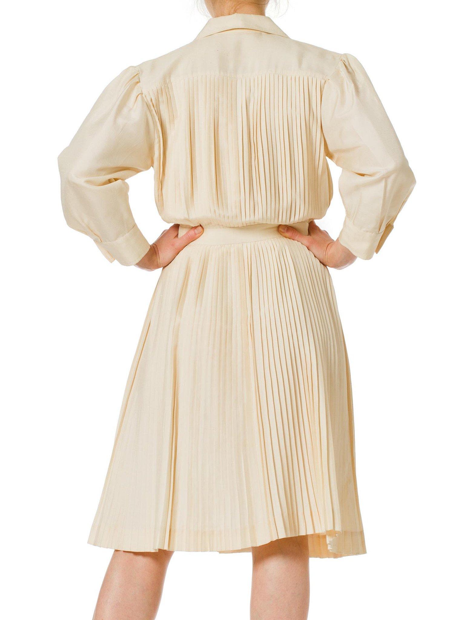 Women's 1970S NINA RICCI Ivory Silk Pleated Long Sleeve Shirt Dress