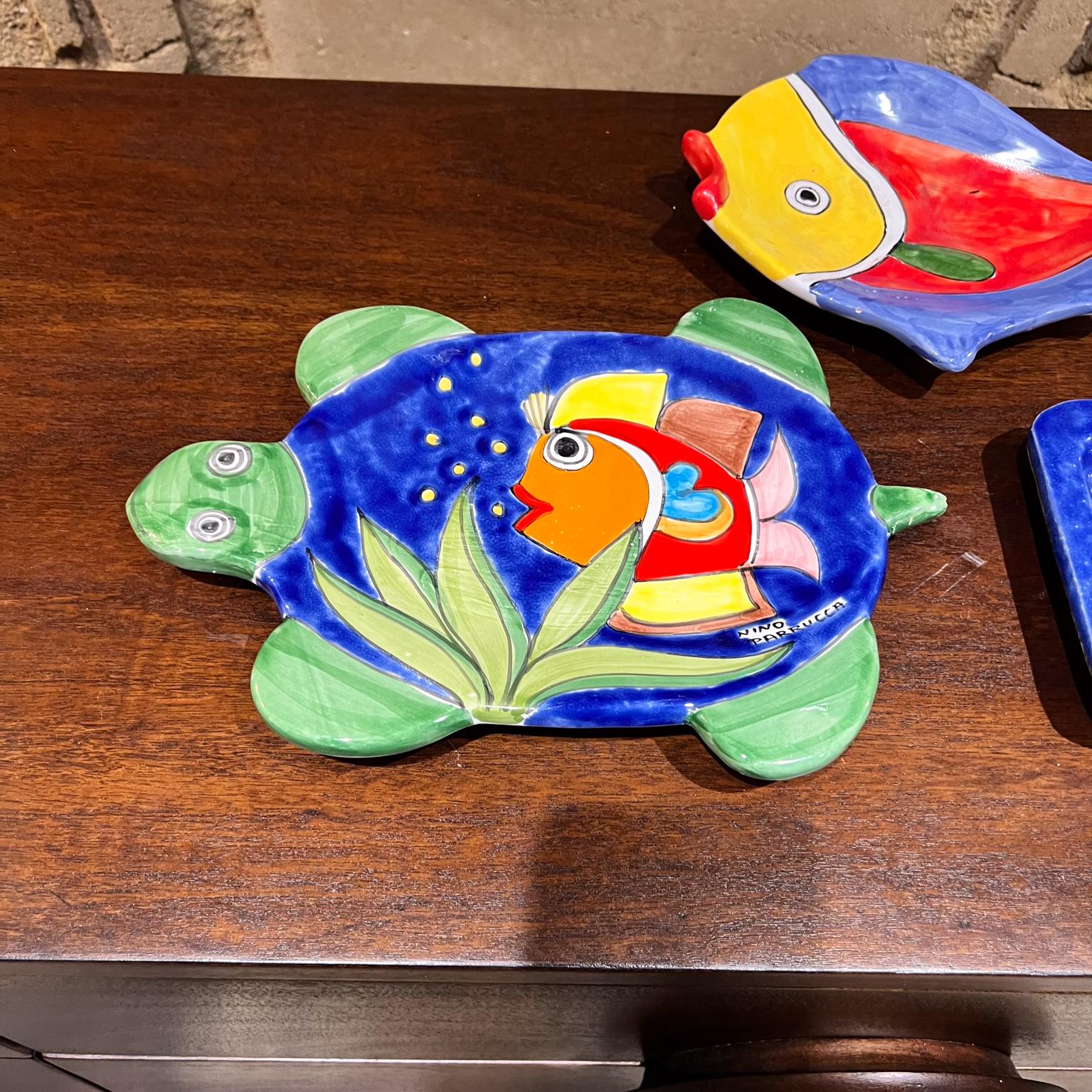 1970s Nino Parrucca Italian Pottery Fish Plate Set Sicily For Sale 5