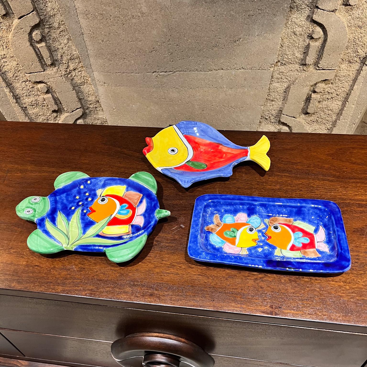 1970s Nino Parrucca Italian Pottery Fish Plate Set Sicily For Sale 1