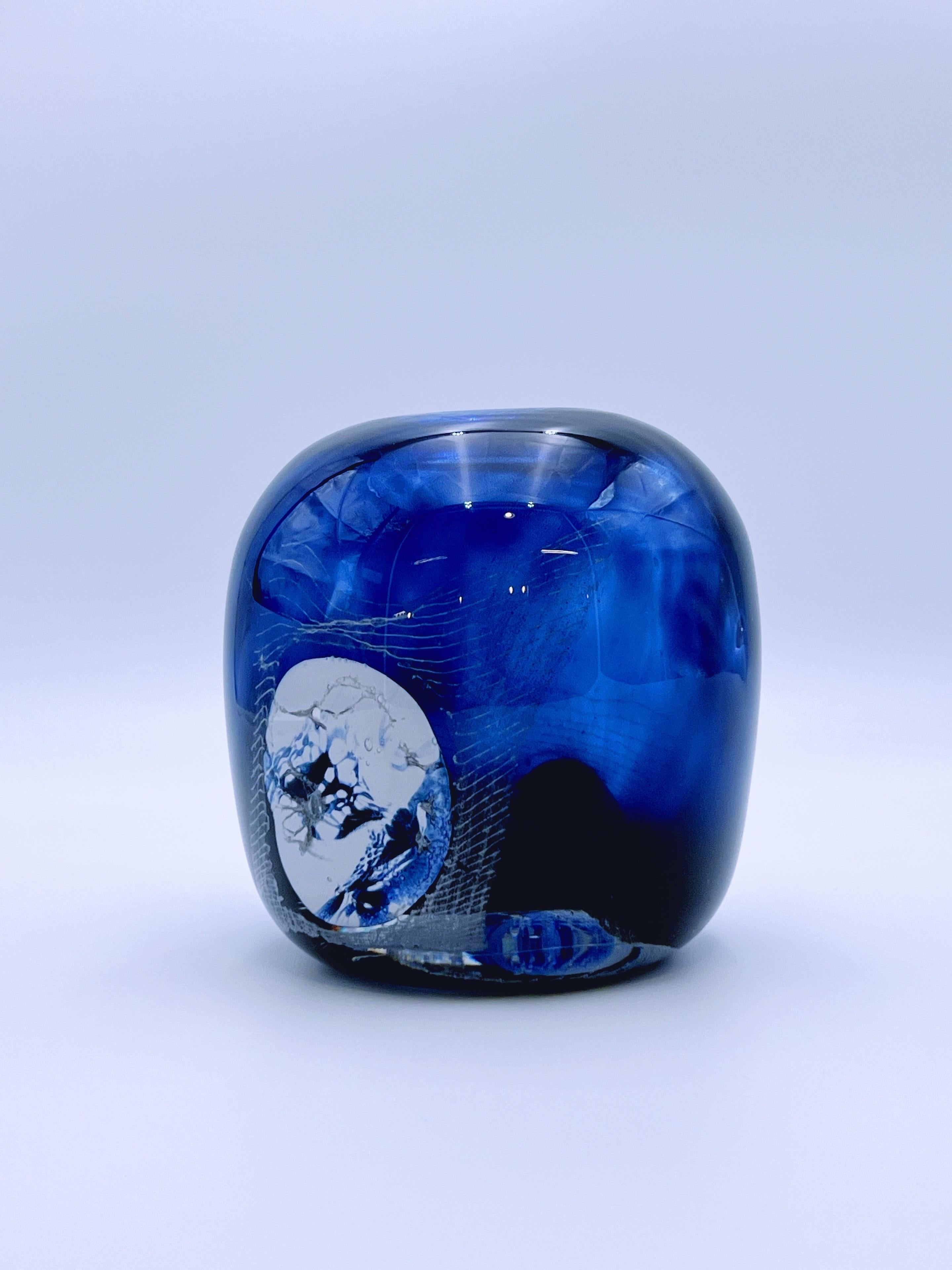 Mid-Century moderno Vetro artistico norvegese degli anni '70 di Benny Motzfeldt (1909-1996) per PLUS Norway in vendita