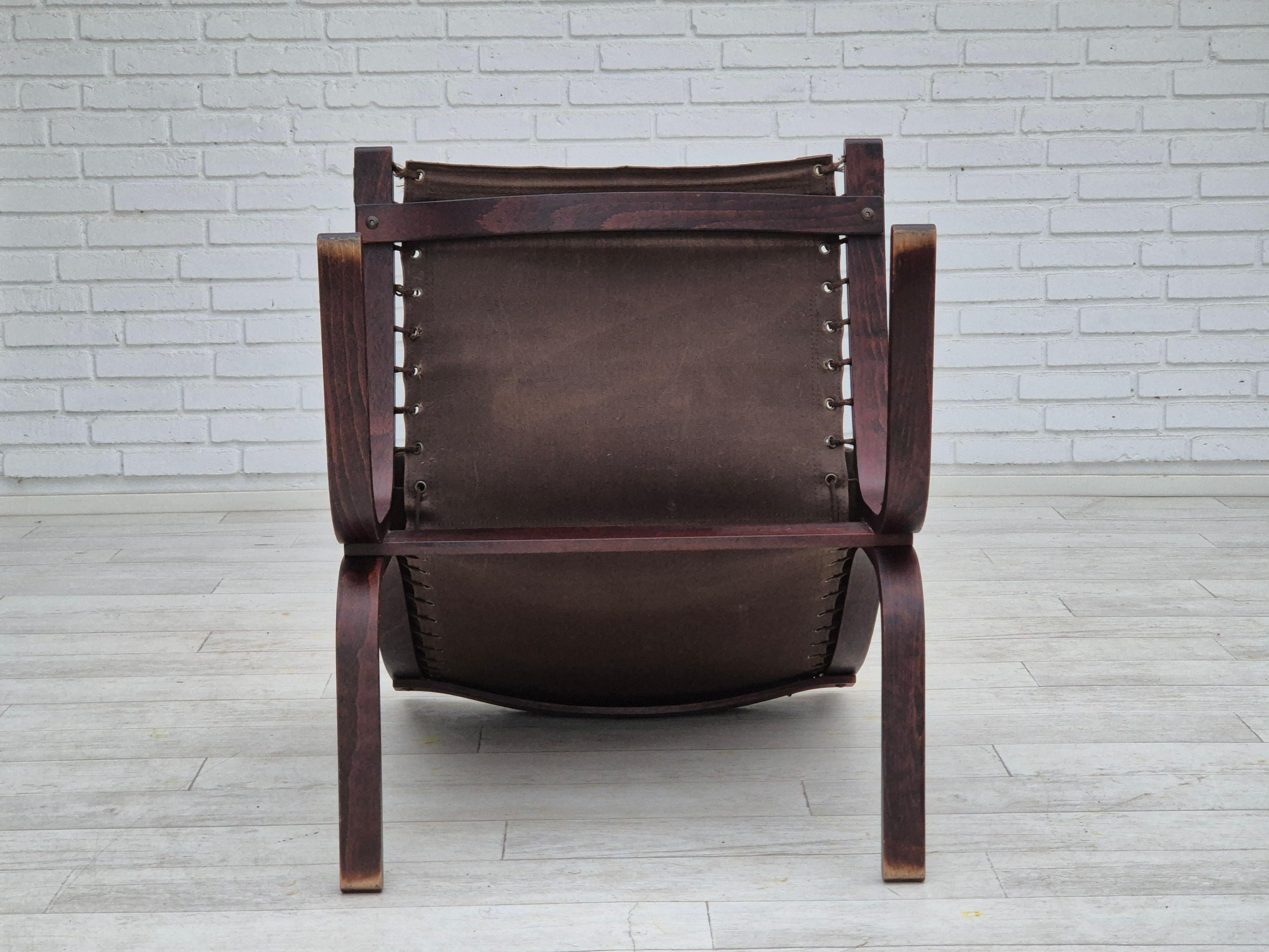 1970, design norvégien d'Ingmar Relling, chaise avec pouf modèle « Siesta ». en vente 3