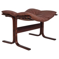 Anni '70, design norvegese di Ingmar Relling per Westnofa, sgabello "Siesta".